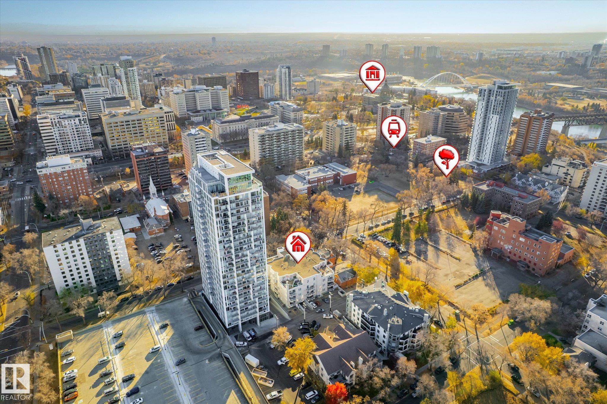 Photo 7 at 303 - 9910 111 Street NW, Wîhkwêntôwin, Edmonton