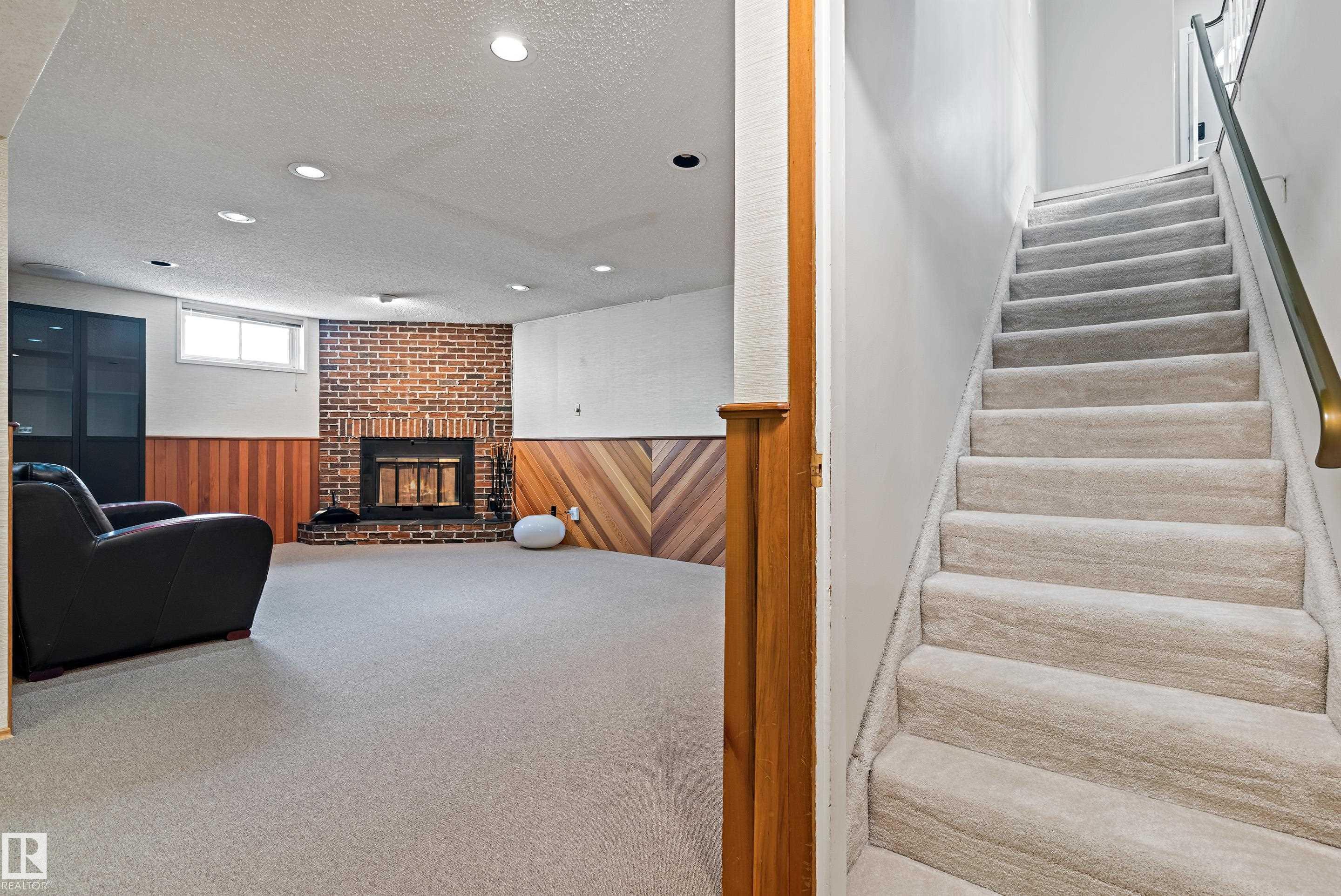 Photo 34 at 9708 64 Street NW, Ottewell, Edmonton