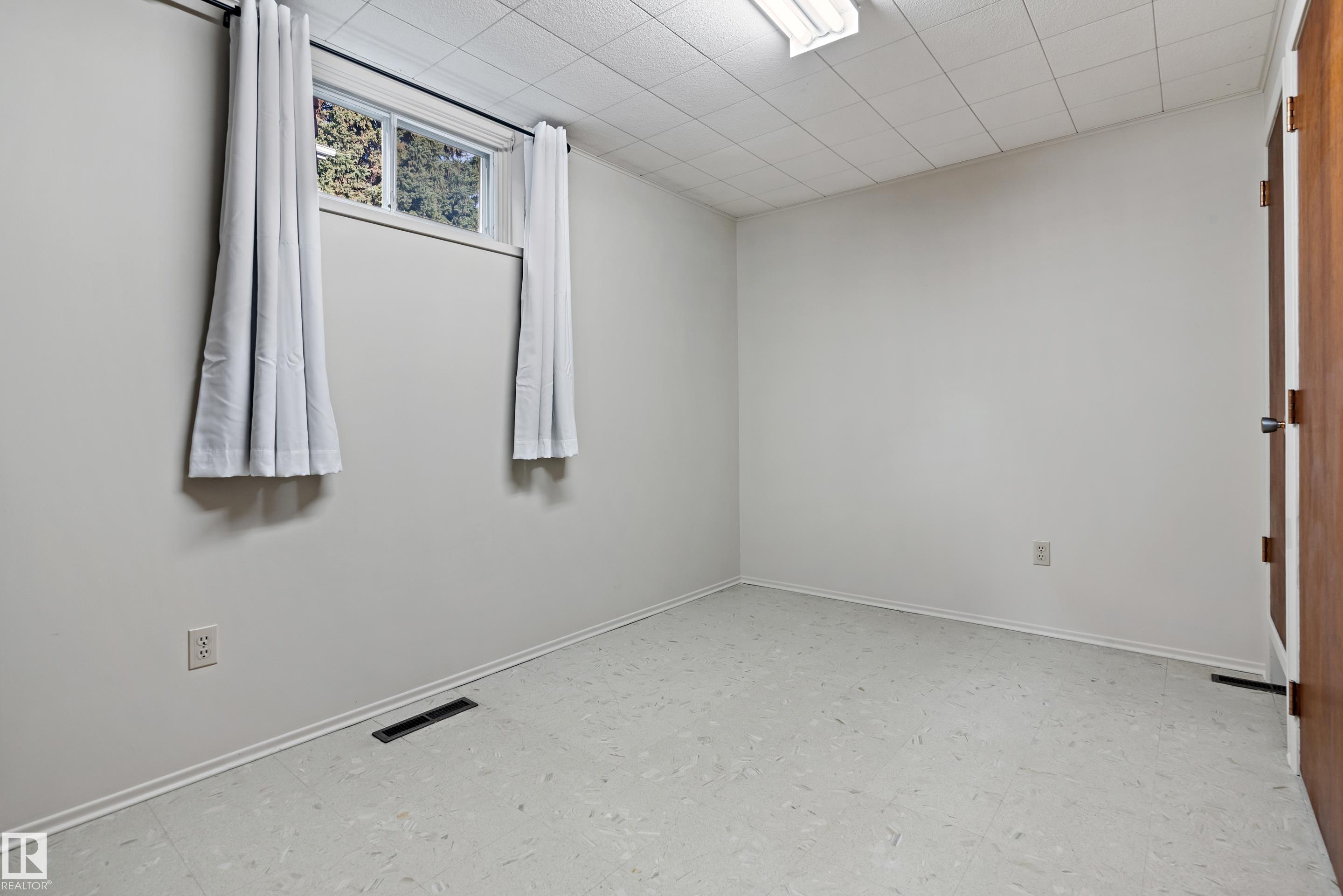 Photo 42 at 9708 64 Street NW, Ottewell, Edmonton