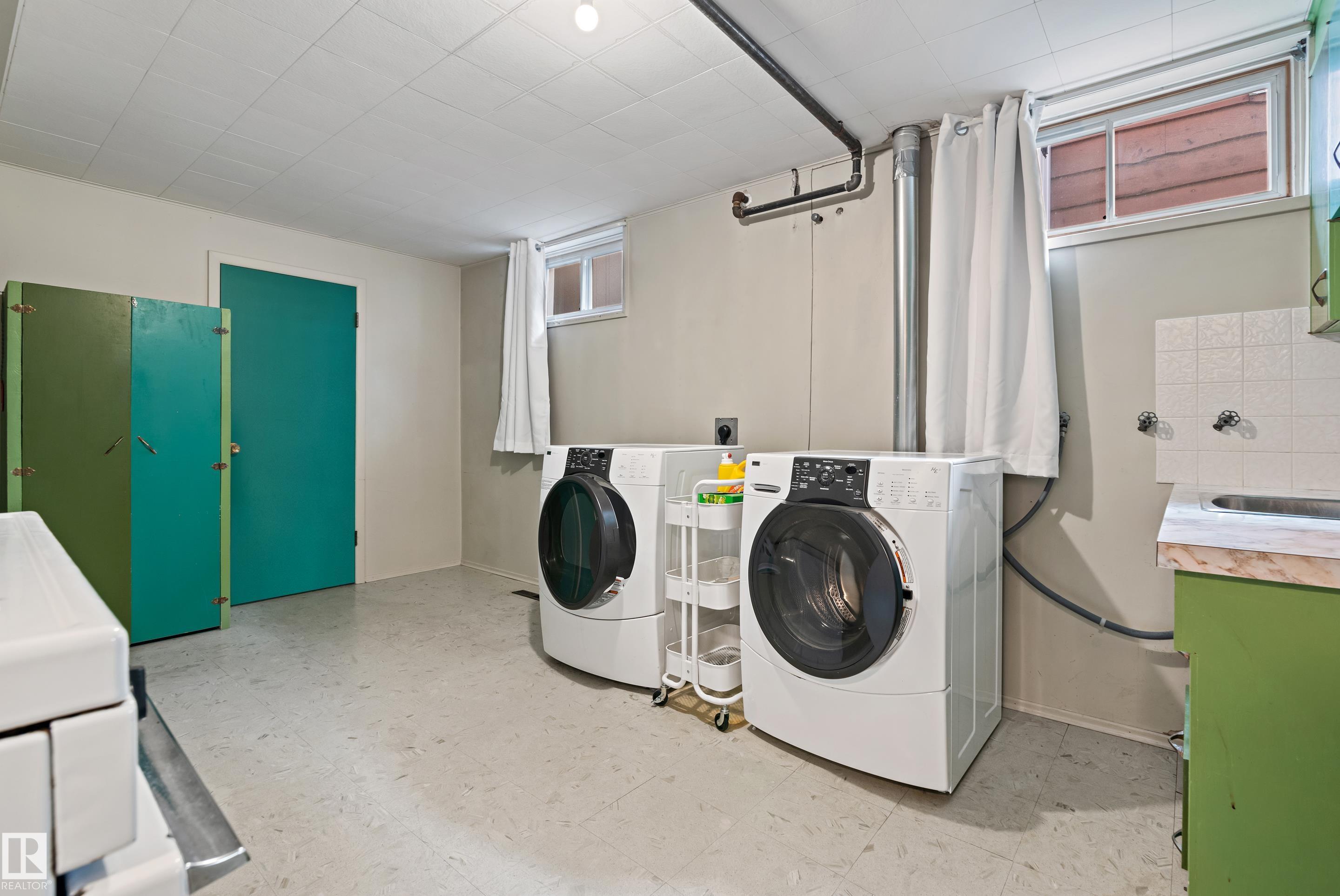 Photo 45 at 9708 64 Street NW, Ottewell, Edmonton