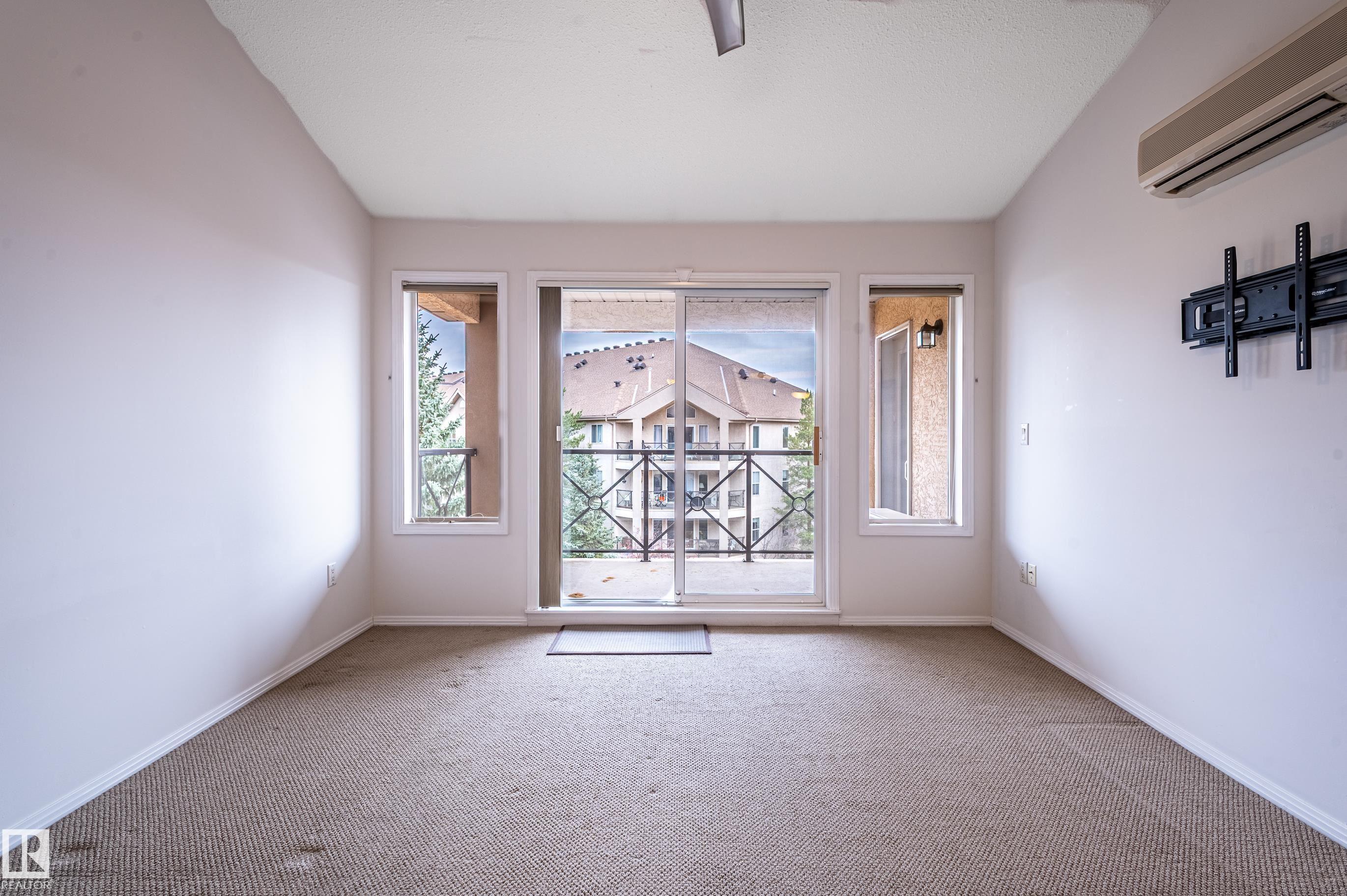 Photo 15 at 401 - 8912 156 Street NW, Meadowlark Park, Edmonton