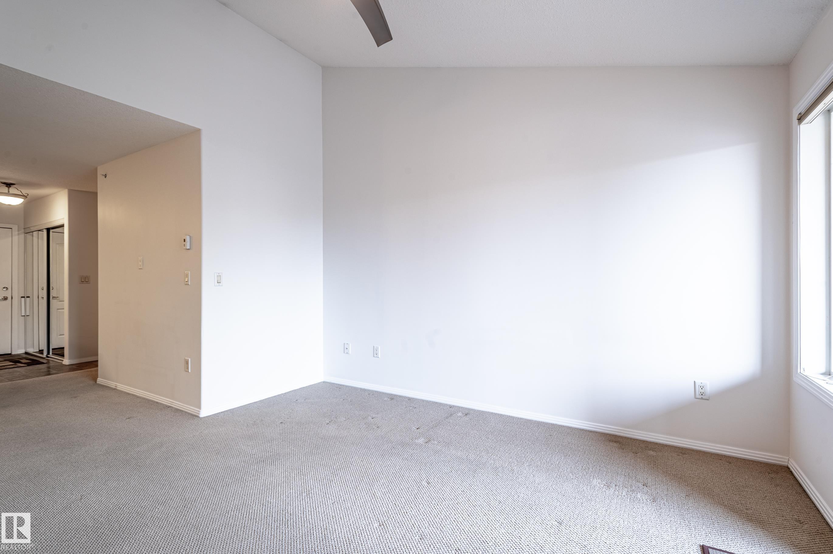 Photo 18 at 401 - 8912 156 Street NW, Meadowlark Park, Edmonton