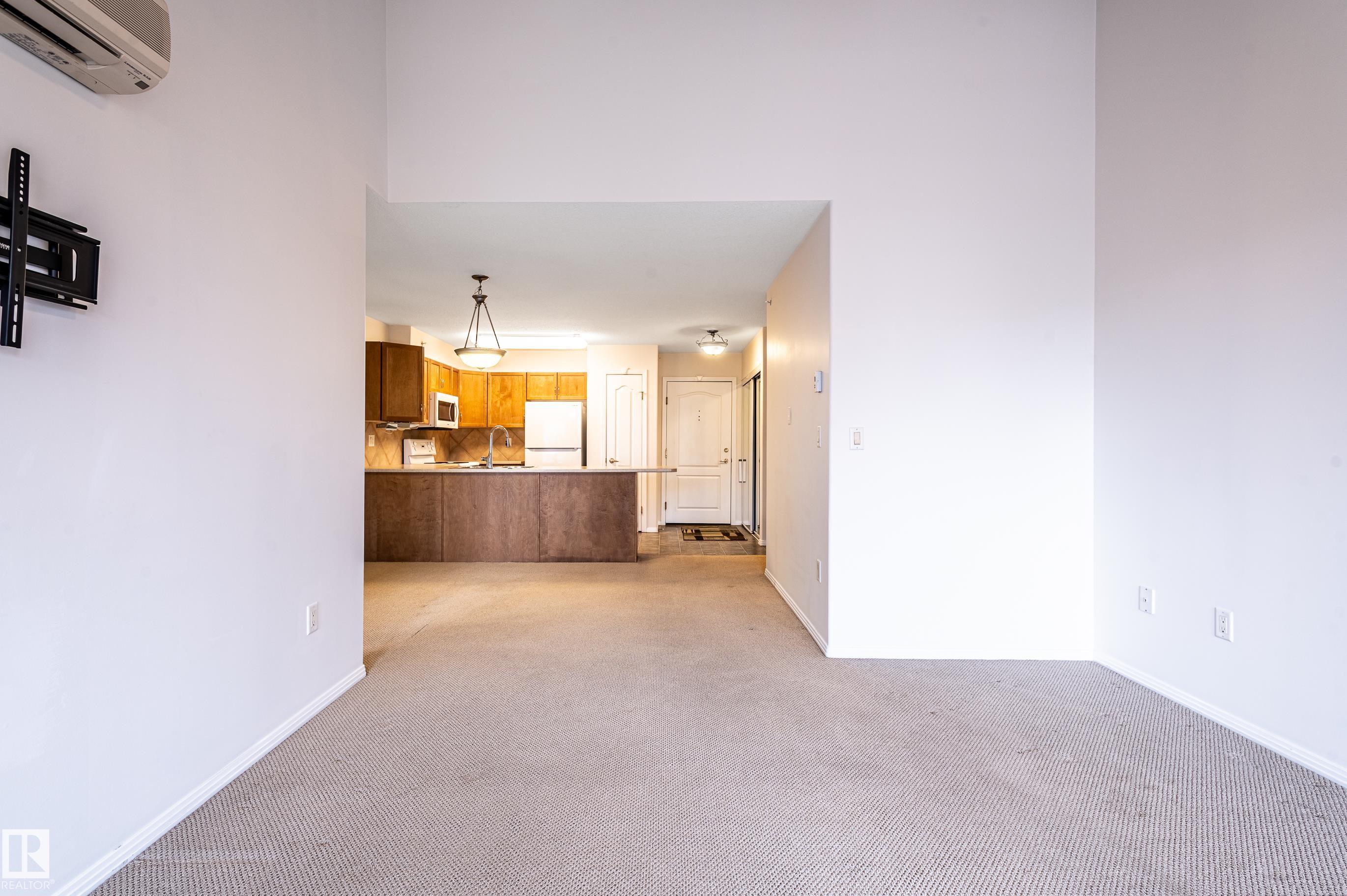 Photo 22 at 401 - 8912 156 Street NW, Meadowlark Park, Edmonton