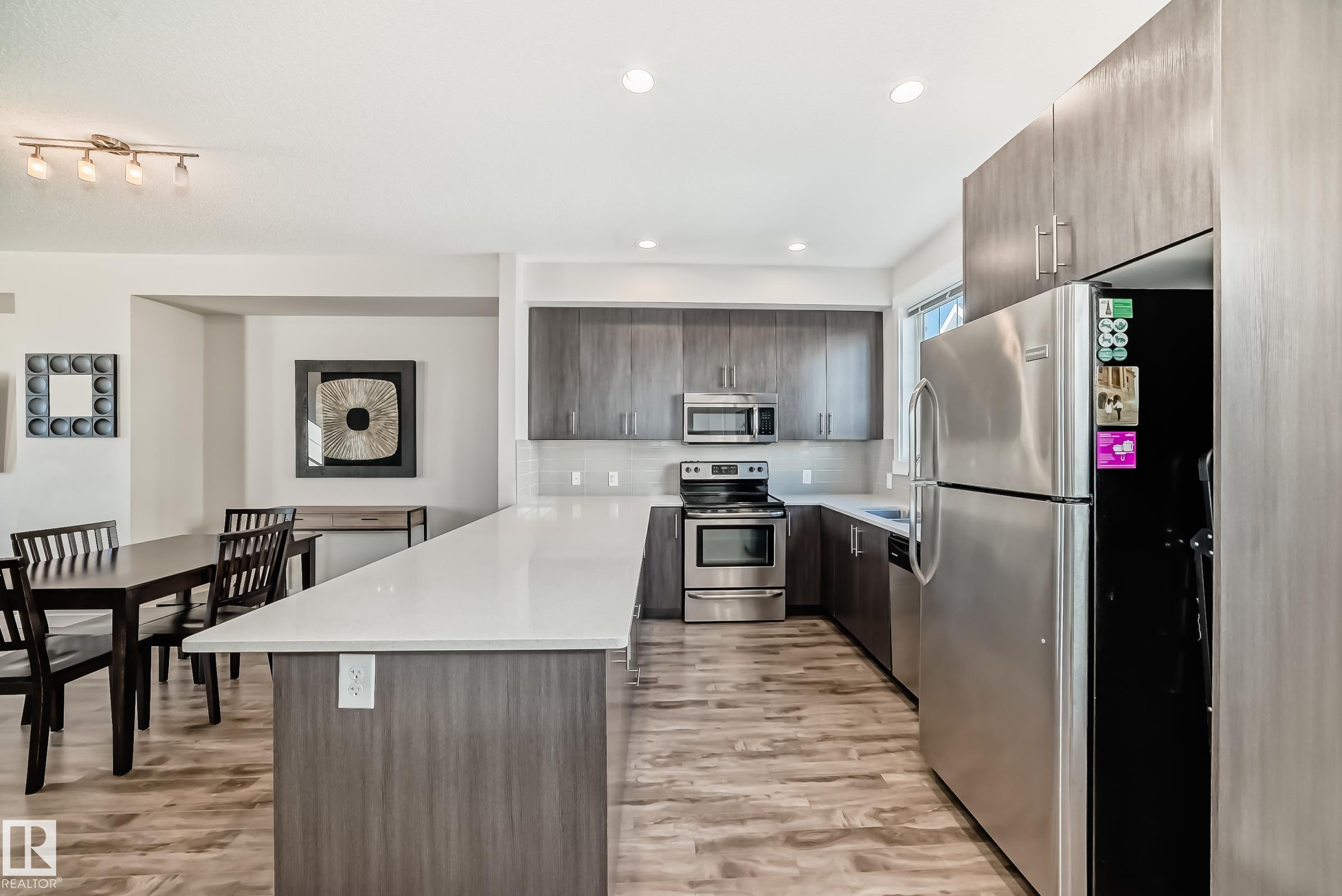 Photo 7 at 60 - 903 Crystallina Nera Way NW, Crystallina Nera West, Edmonton