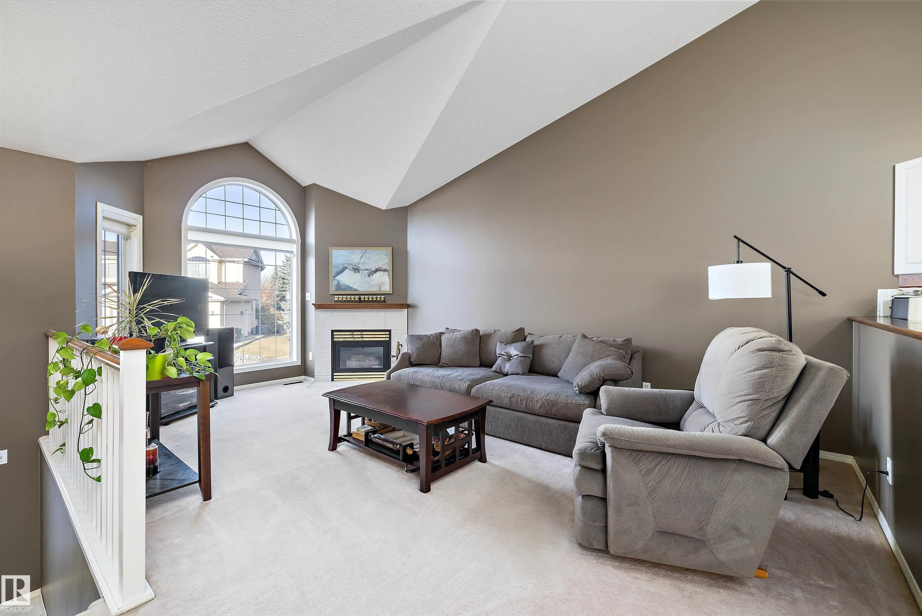 Picture for #20 11717 9B AV NW