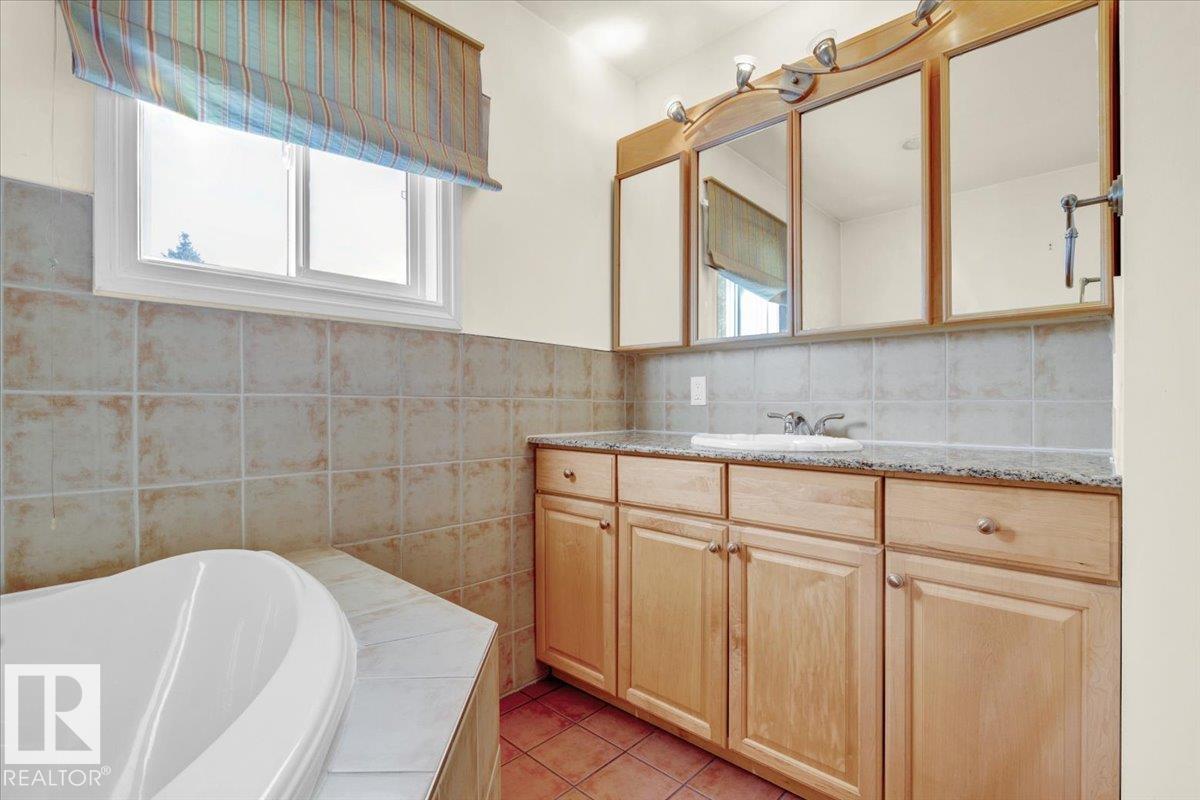 Photo 25 at 9403 62 Street NW, Ottewell, Edmonton