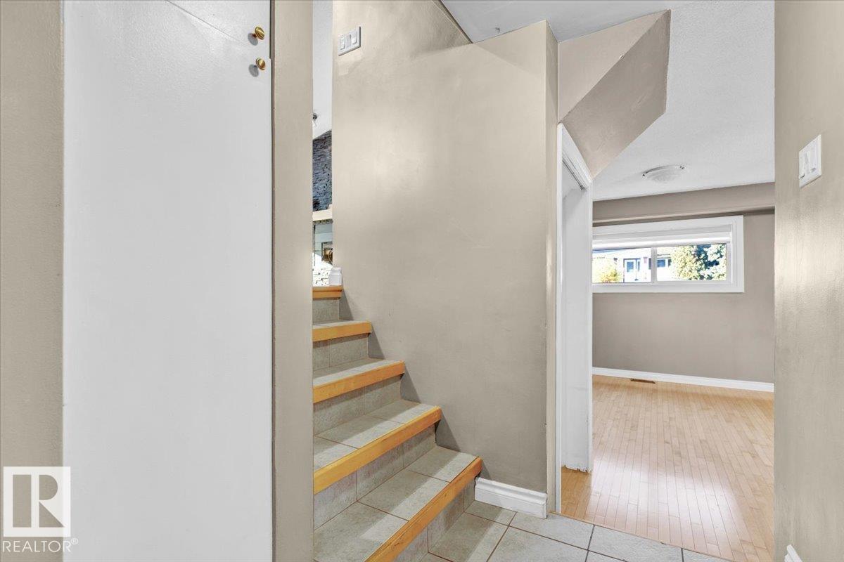 Photo 26 at 9403 62 Street NW, Ottewell, Edmonton