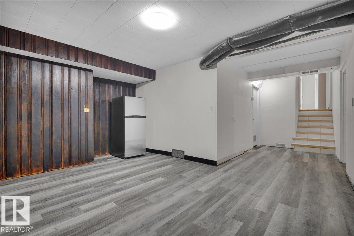 Photo 39 at 9403 62 Street NW, Ottewell, Edmonton