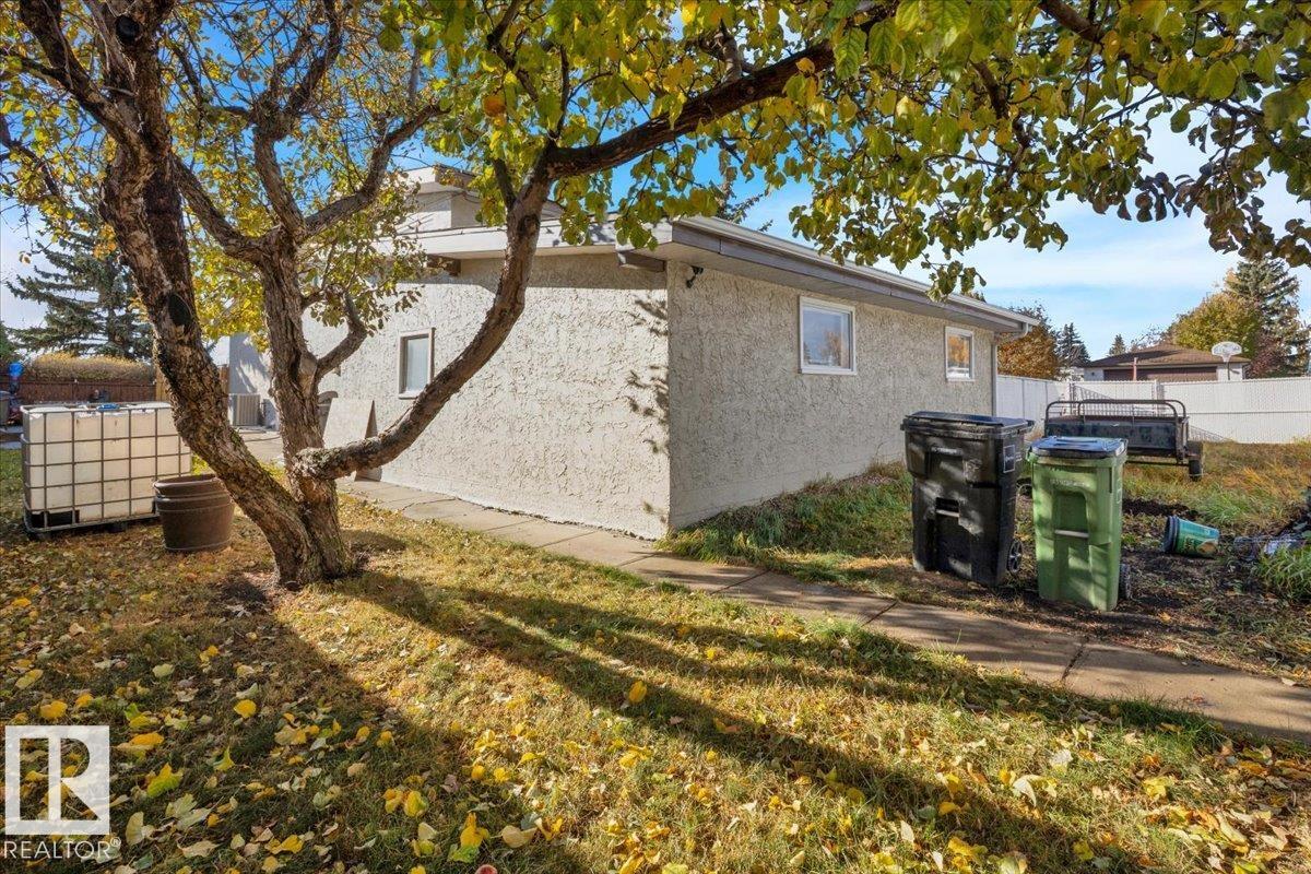 Photo 43 at 9403 62 Street NW, Ottewell, Edmonton