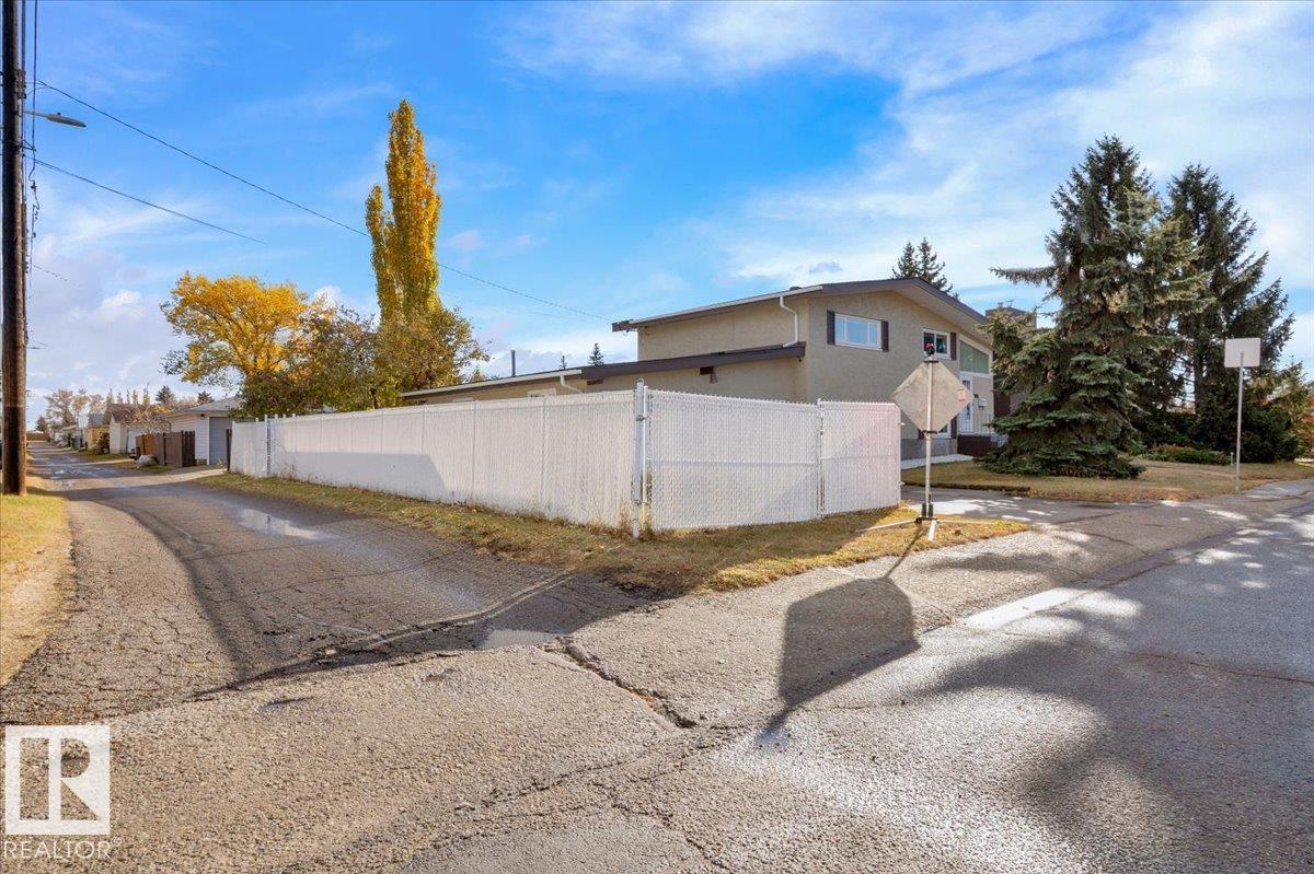 Photo 45 at 9403 62 Street NW, Ottewell, Edmonton