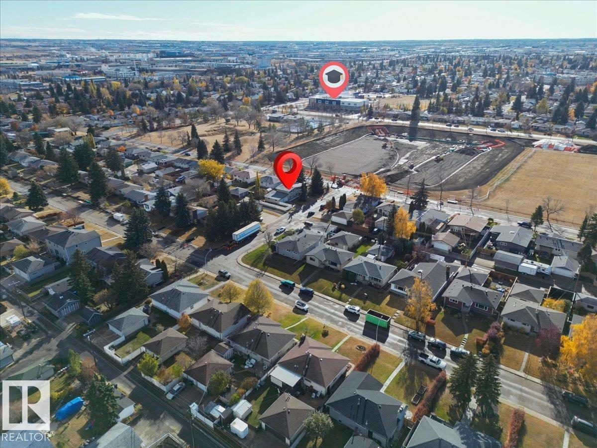 Photo 53 at 9403 62 Street NW, Ottewell, Edmonton