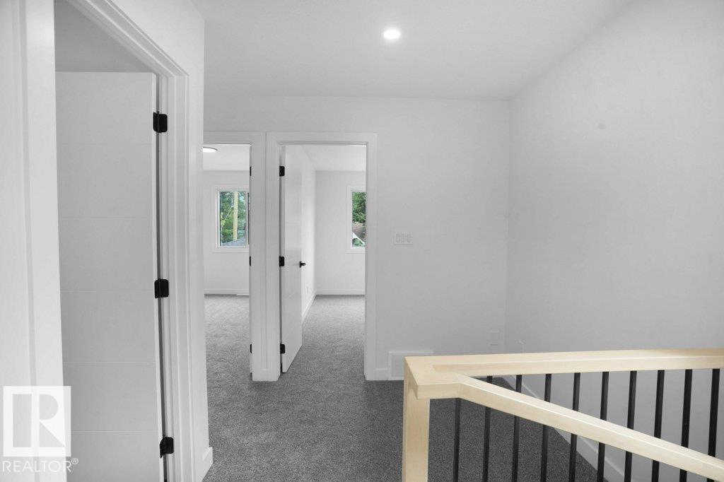 Photo 17 at 10946 62 Avenue NW, Parkallen, Edmonton