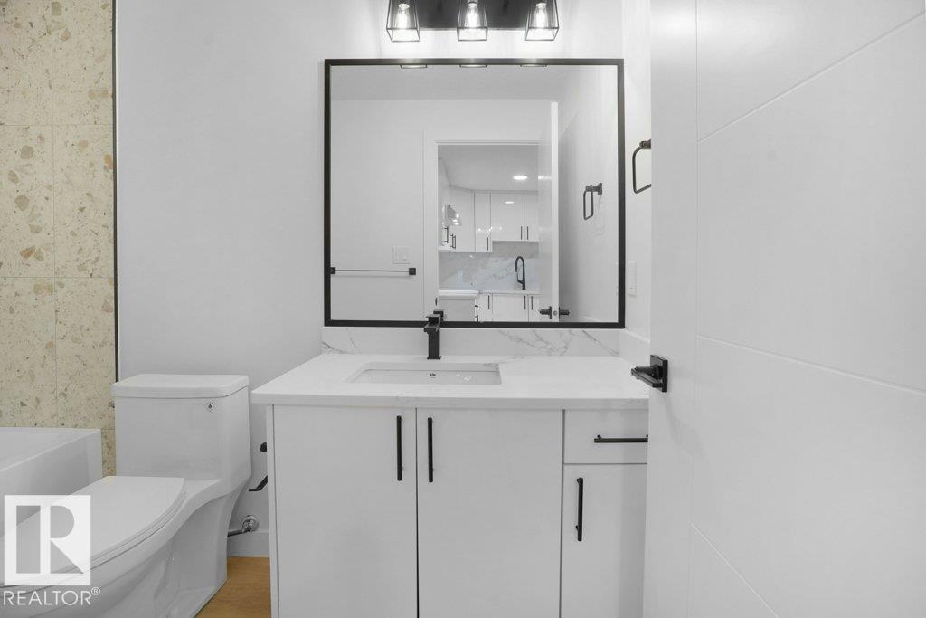 Photo 37 at 10946 62 Avenue NW, Parkallen, Edmonton