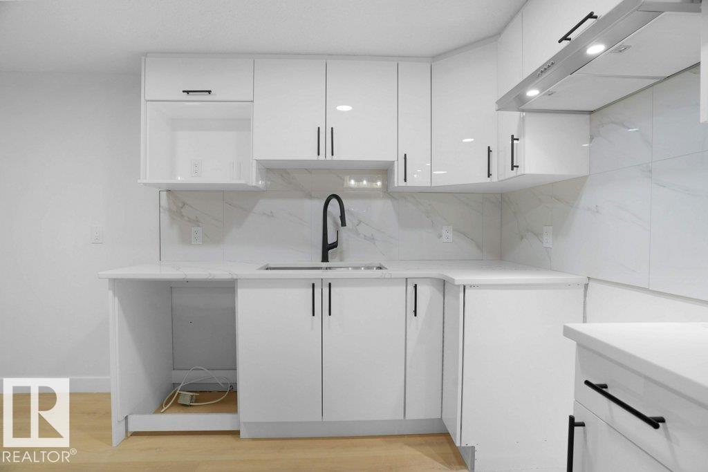 Photo 42 at 10946 62 Avenue NW, Parkallen, Edmonton