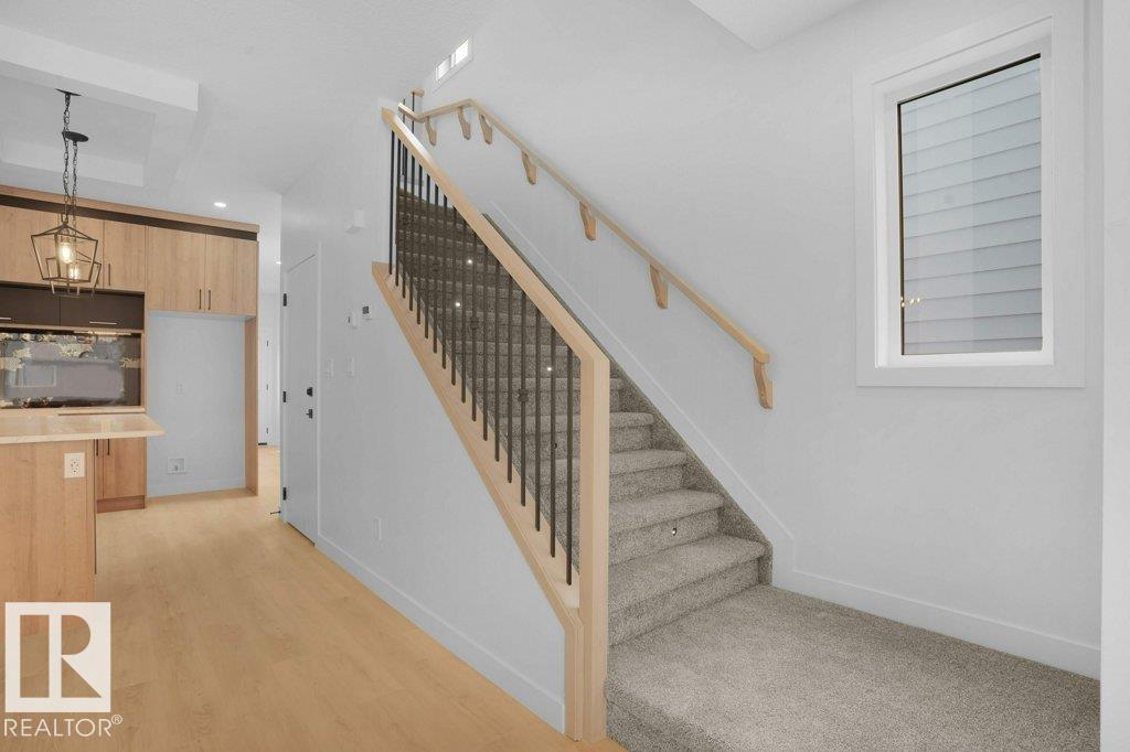 Photo 8 at 10946 62 Avenue NW, Parkallen, Edmonton