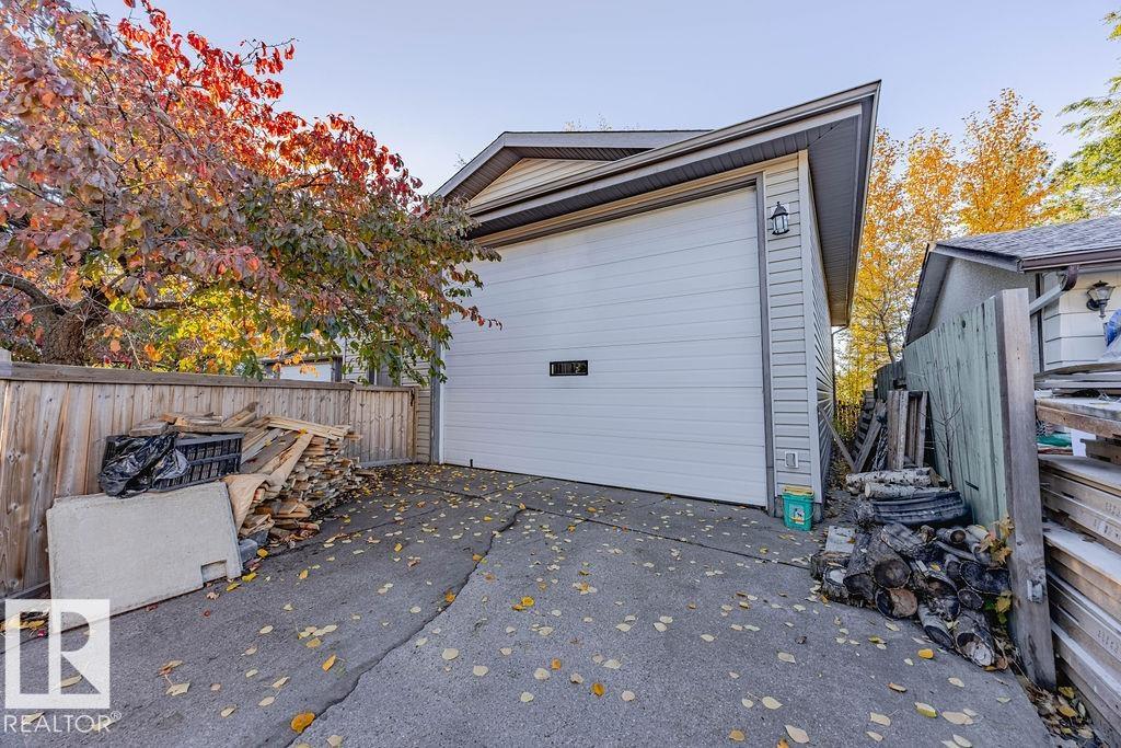 Photo 11 at 10309 167a Avenue NW, Baturyn, Edmonton