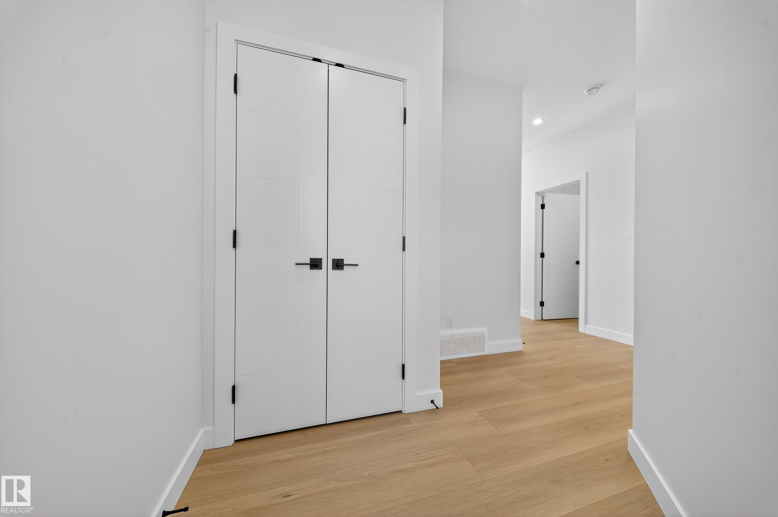 Photo 11 at 3285 Chernowski Way SW, Chappelle Area, Edmonton