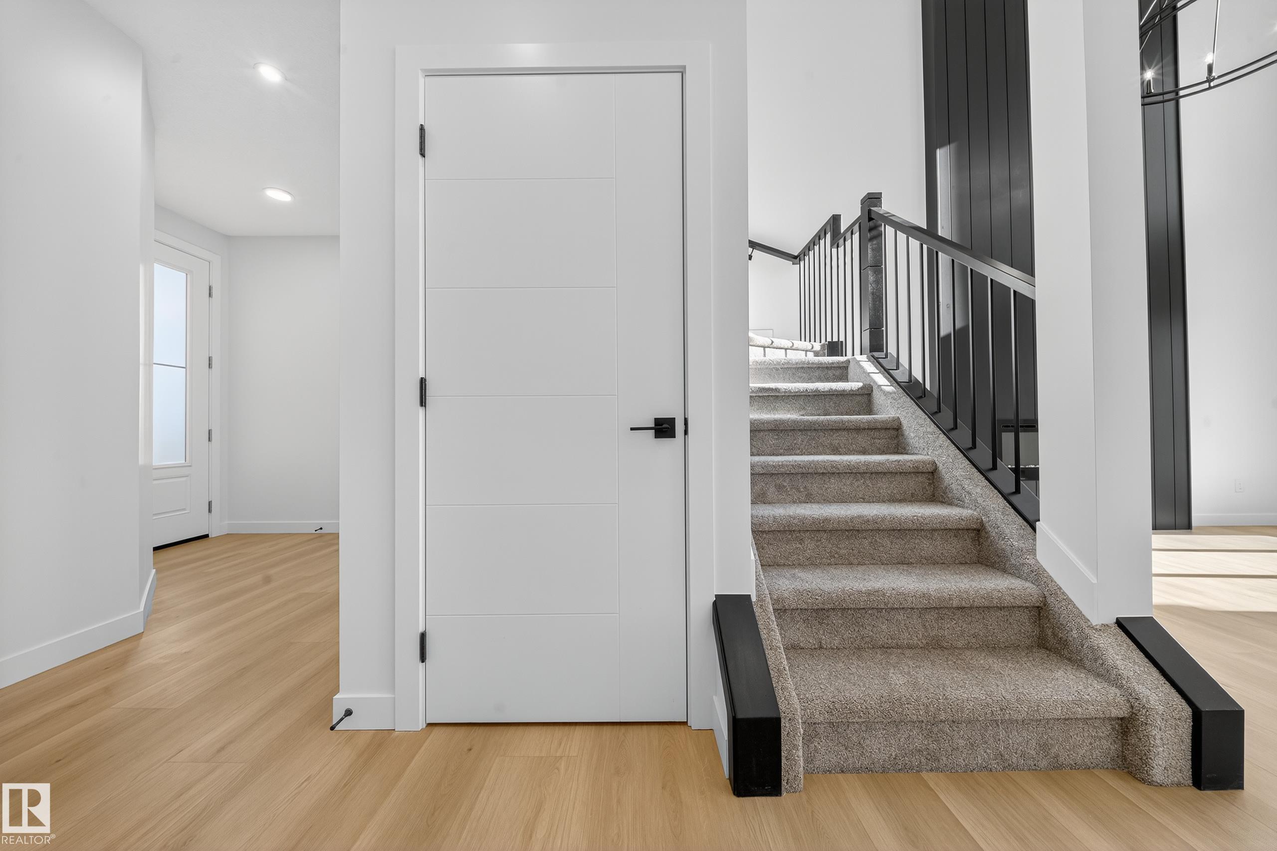 Photo 16 at 3285 Chernowski Way SW, Chappelle Area, Edmonton