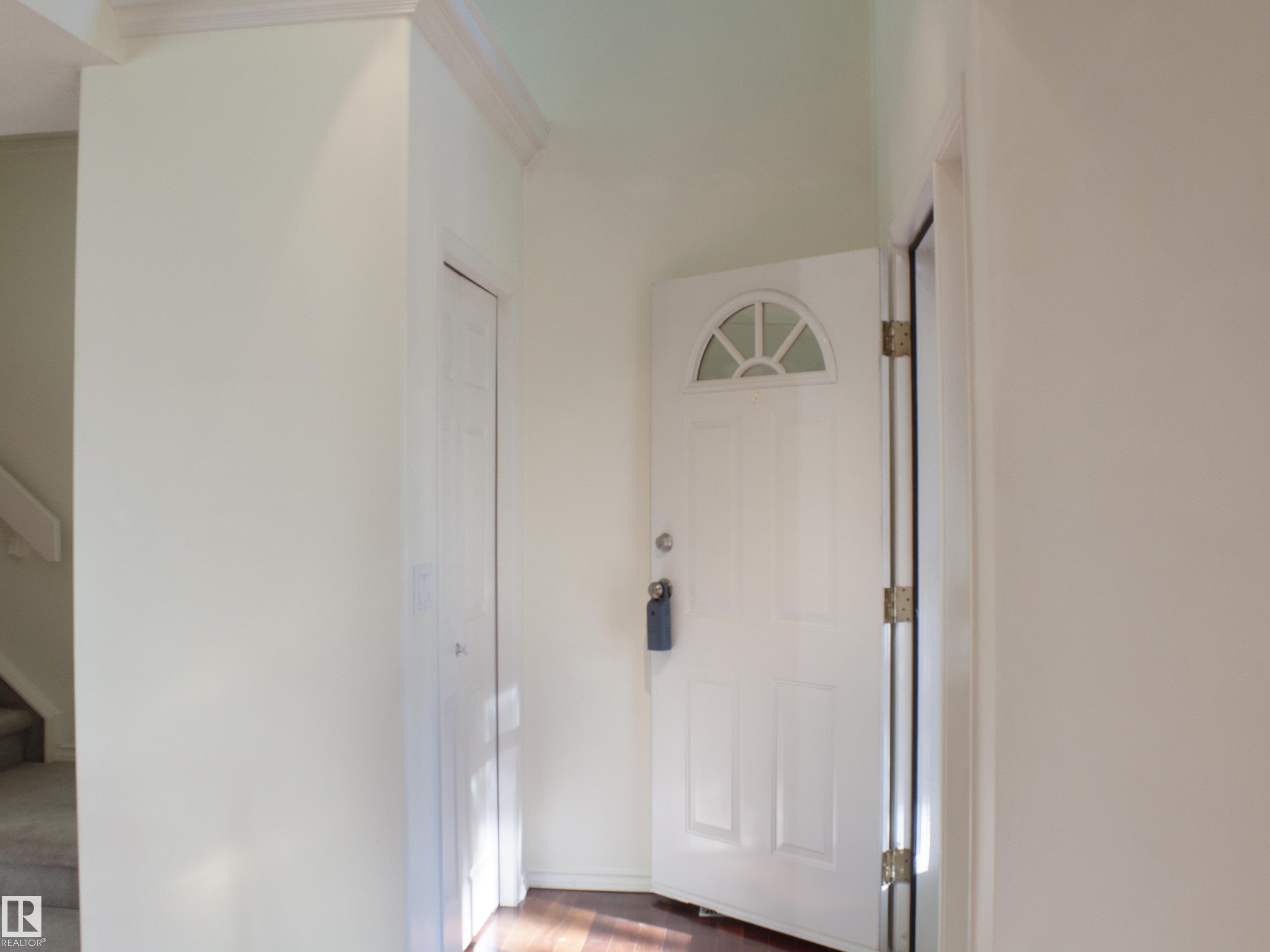 Photo 2 at 9130 77 Avenue NW, King Edward Park, Edmonton