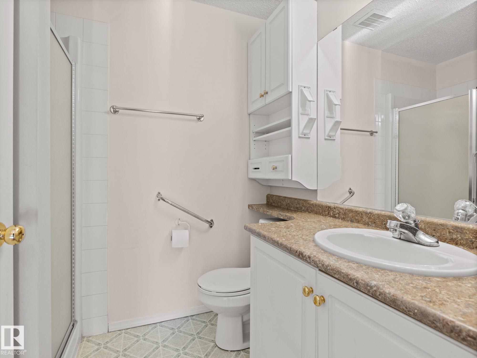 Photo 16 at 126 - 10511 42 Avenue NW, Rideau Park, Edmonton