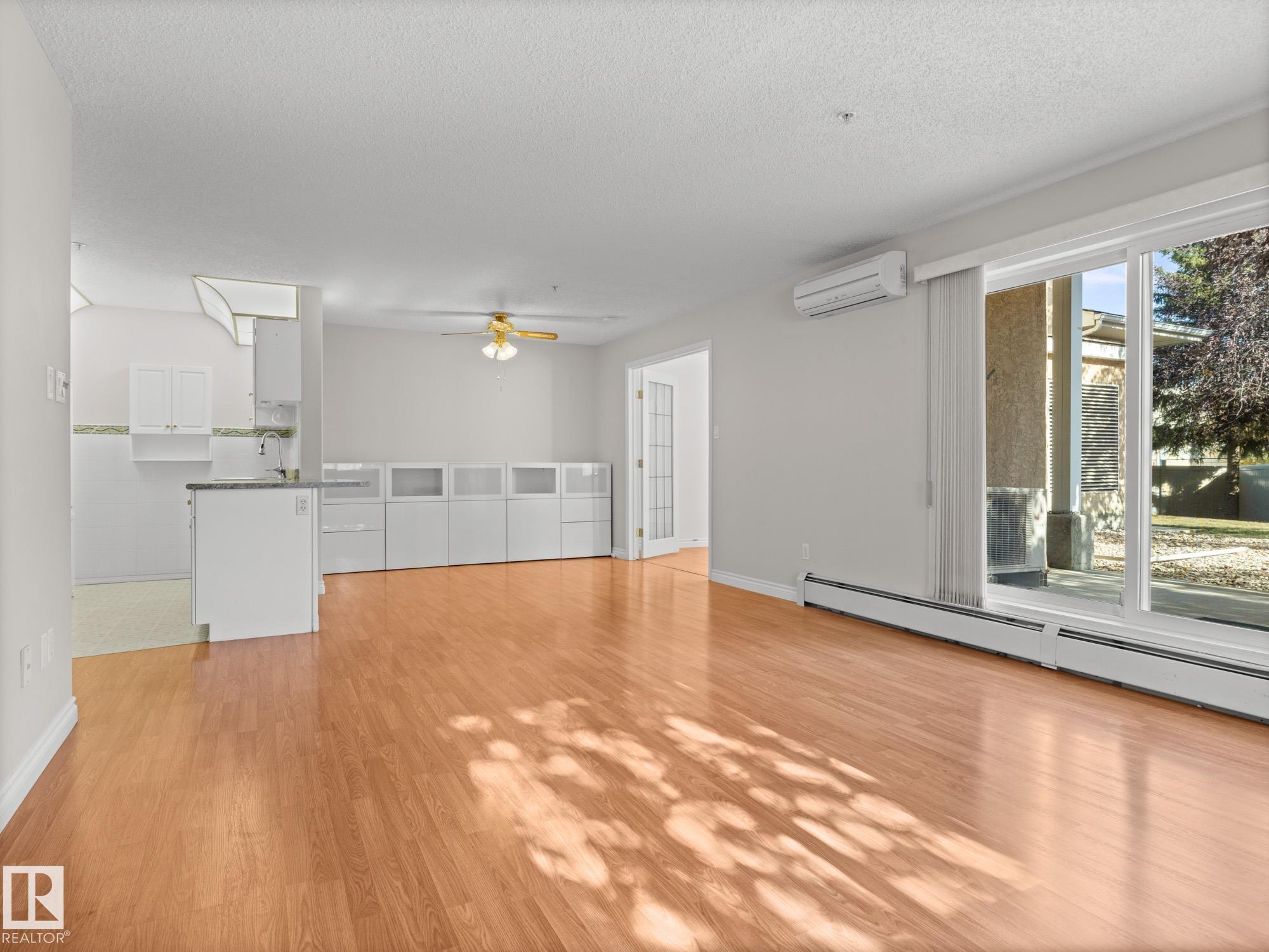 Photo 6 at 126 - 10511 42 Avenue NW, Rideau Park, Edmonton