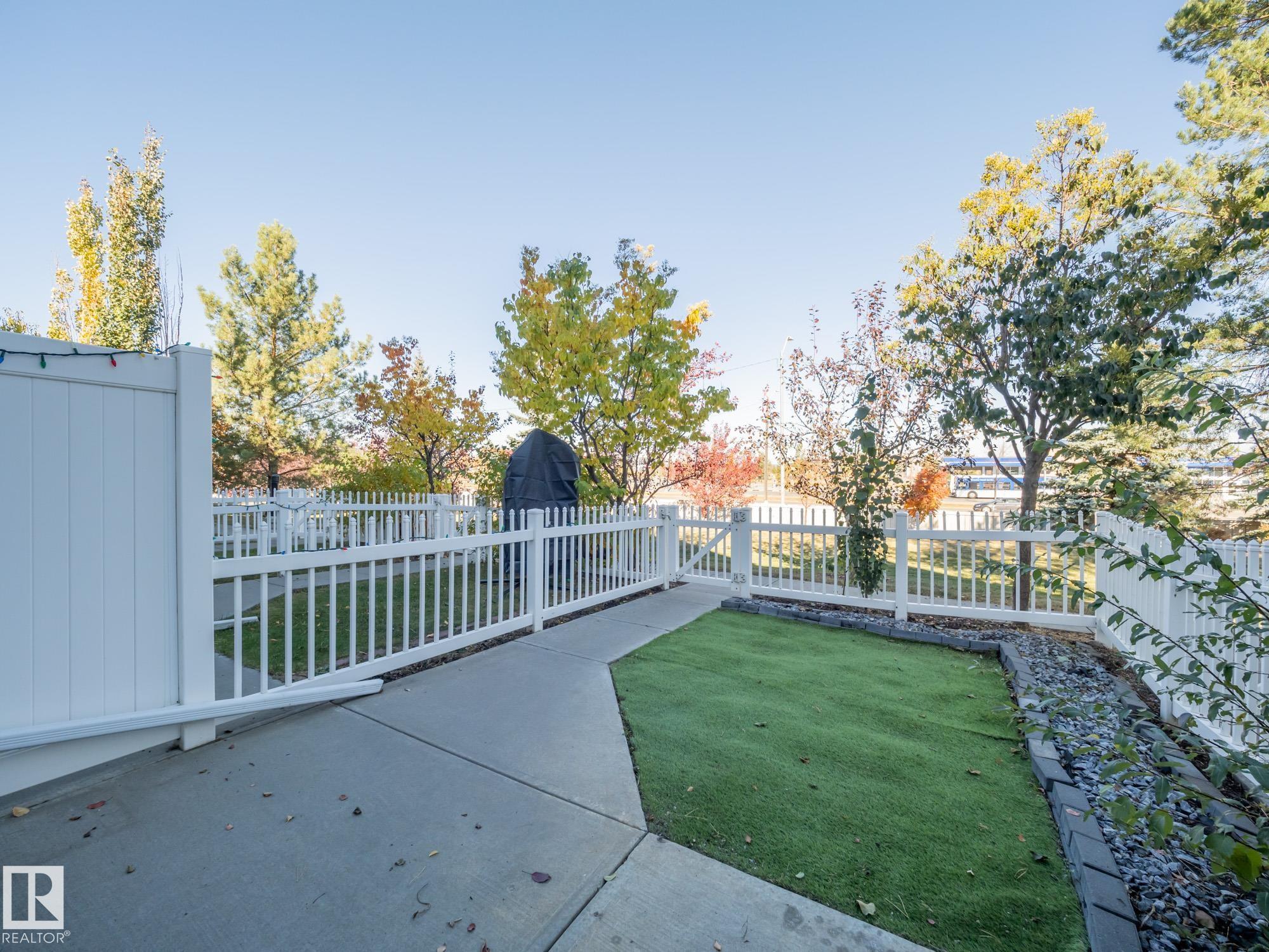 Photo 2 at 127 - 2051 Towne Centre Boulevard NW, Terwillegar Towne, Edmonton