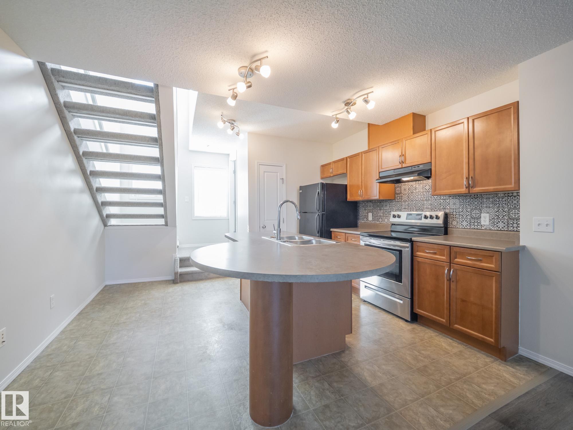 Photo 8 at 127 - 2051 Towne Centre Boulevard NW, Terwillegar Towne, Edmonton