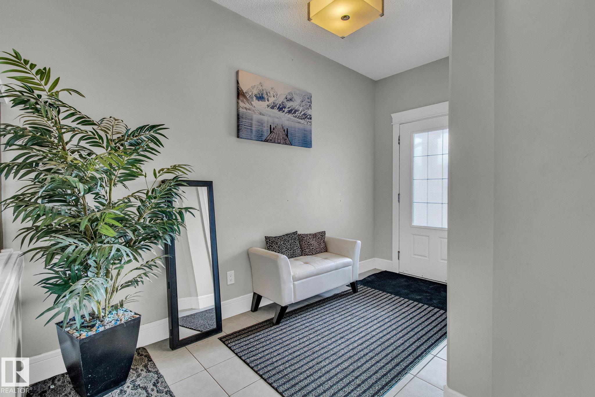 Photo 3 at 16404 12 Avenue SW, Glenridding Heights, Edmonton