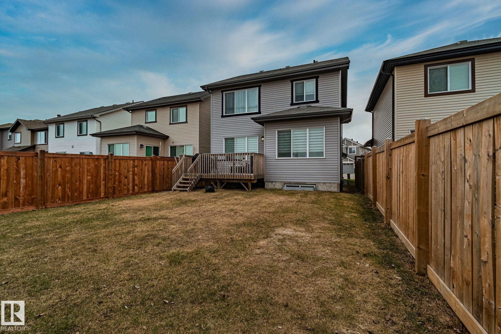 Photo 23 at 16404 12 Avenue SW, Glenridding Heights, Edmonton