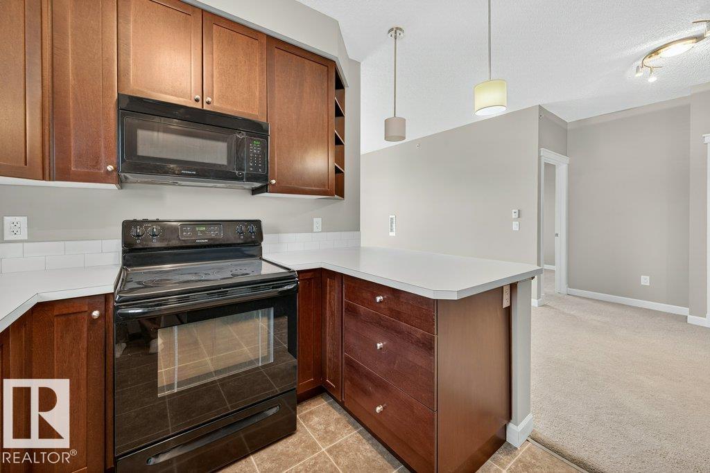 Photo 13 at 403 - 3715 Whitelaw Lane NW, Windermere, Edmonton
