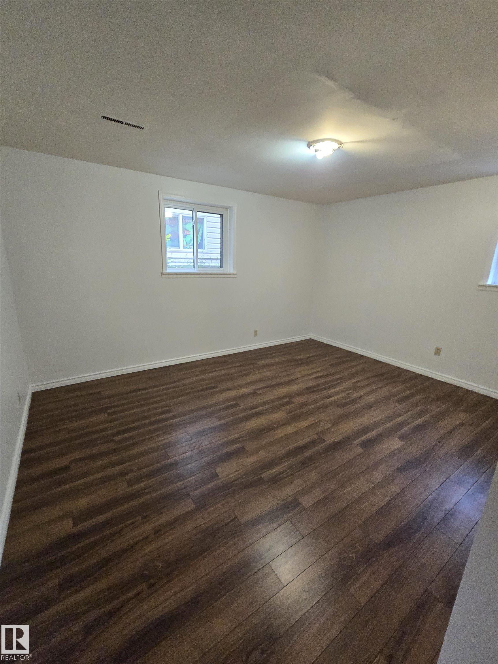 Photo 11 at 11905 70 Street NW, Montrose, Edmonton