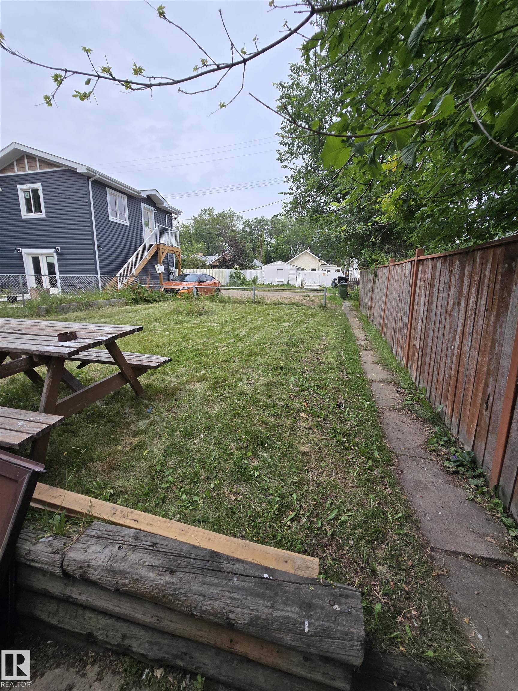 Photo 15 at 11905 70 Street NW, Montrose, Edmonton