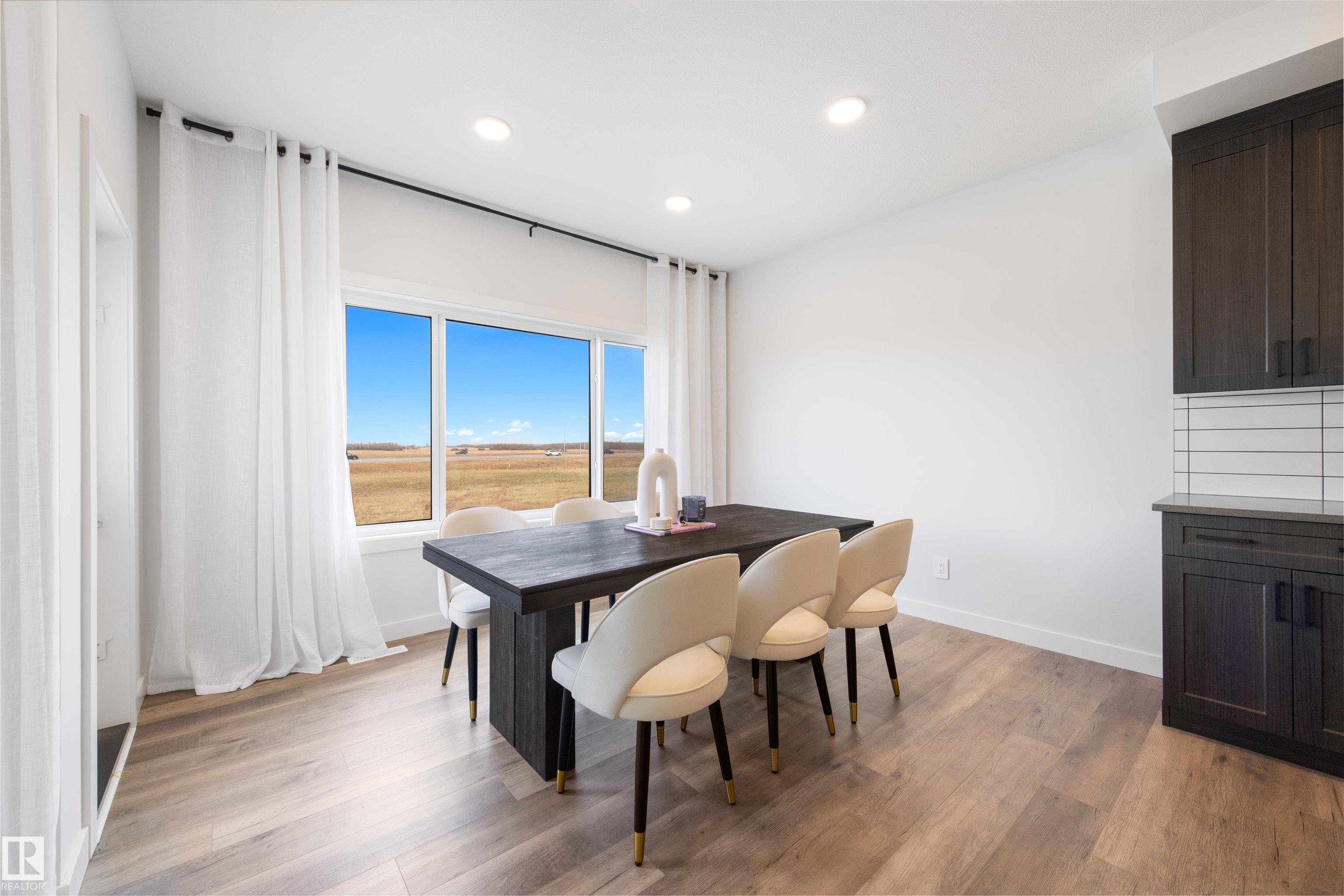 Photo 13 at 9332 183 Avenue NW, Klarvatten, Edmonton