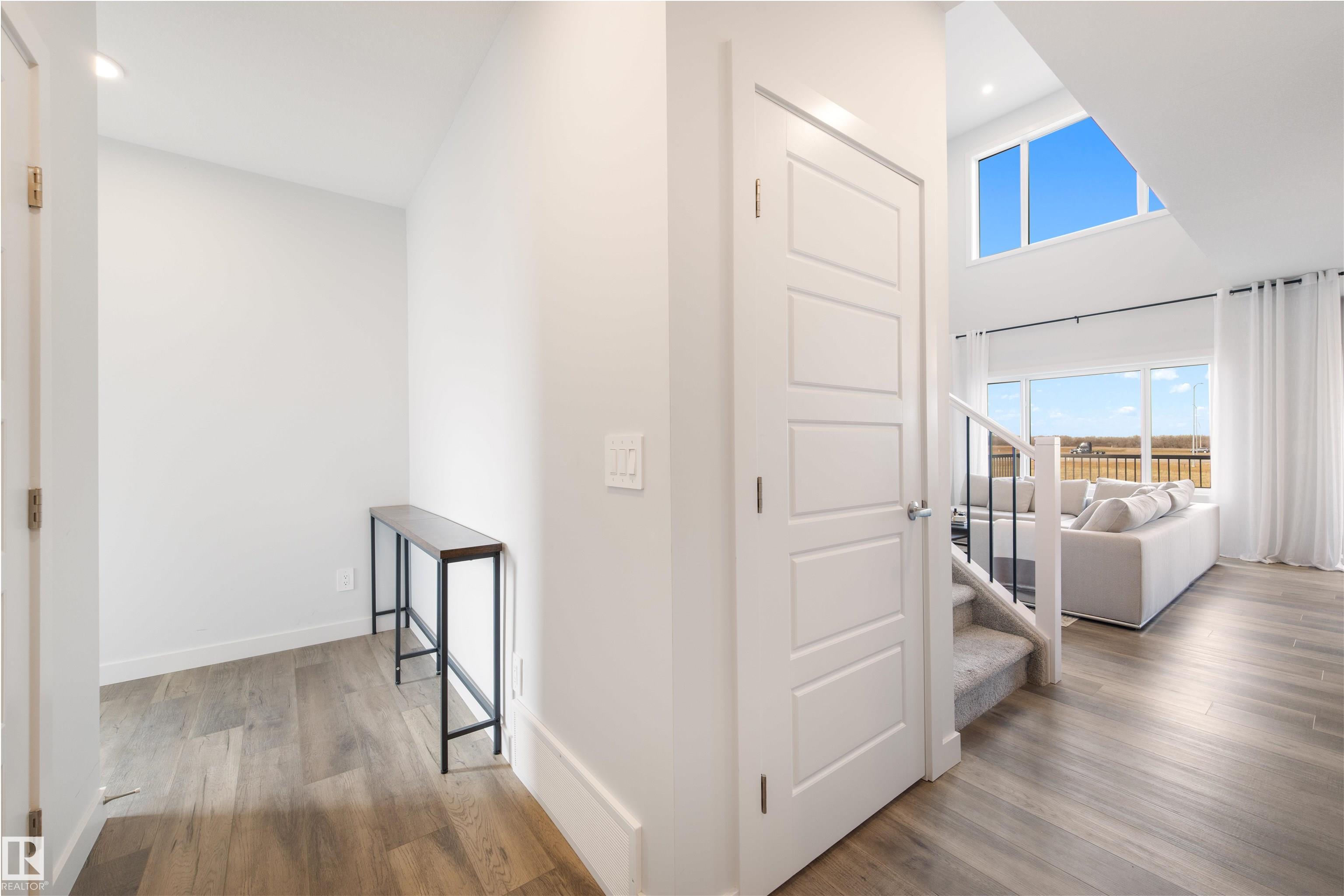 Photo 5 at 9332 183 Avenue NW, Klarvatten, Edmonton