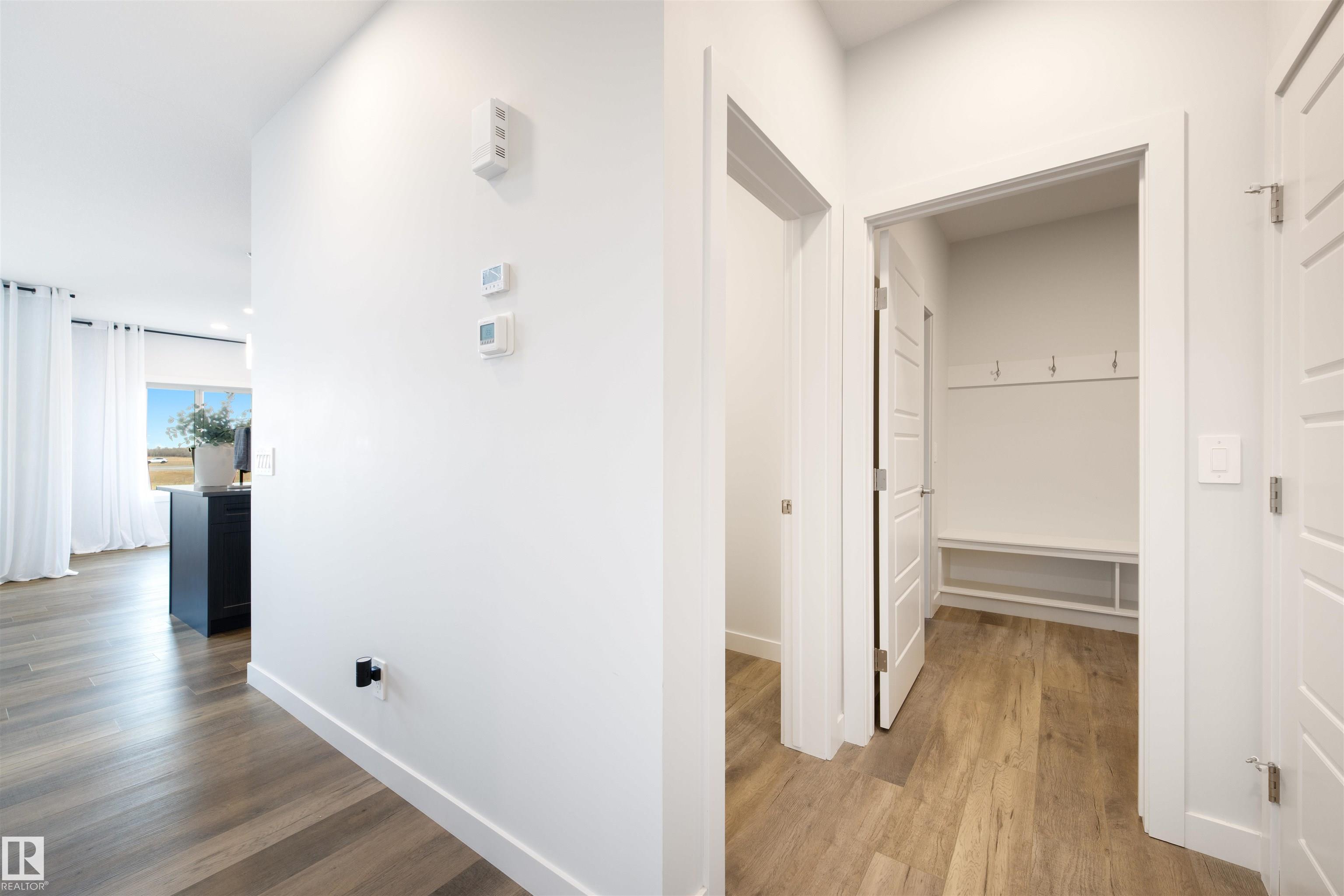 Photo 6 at 9332 183 Avenue NW, Klarvatten, Edmonton