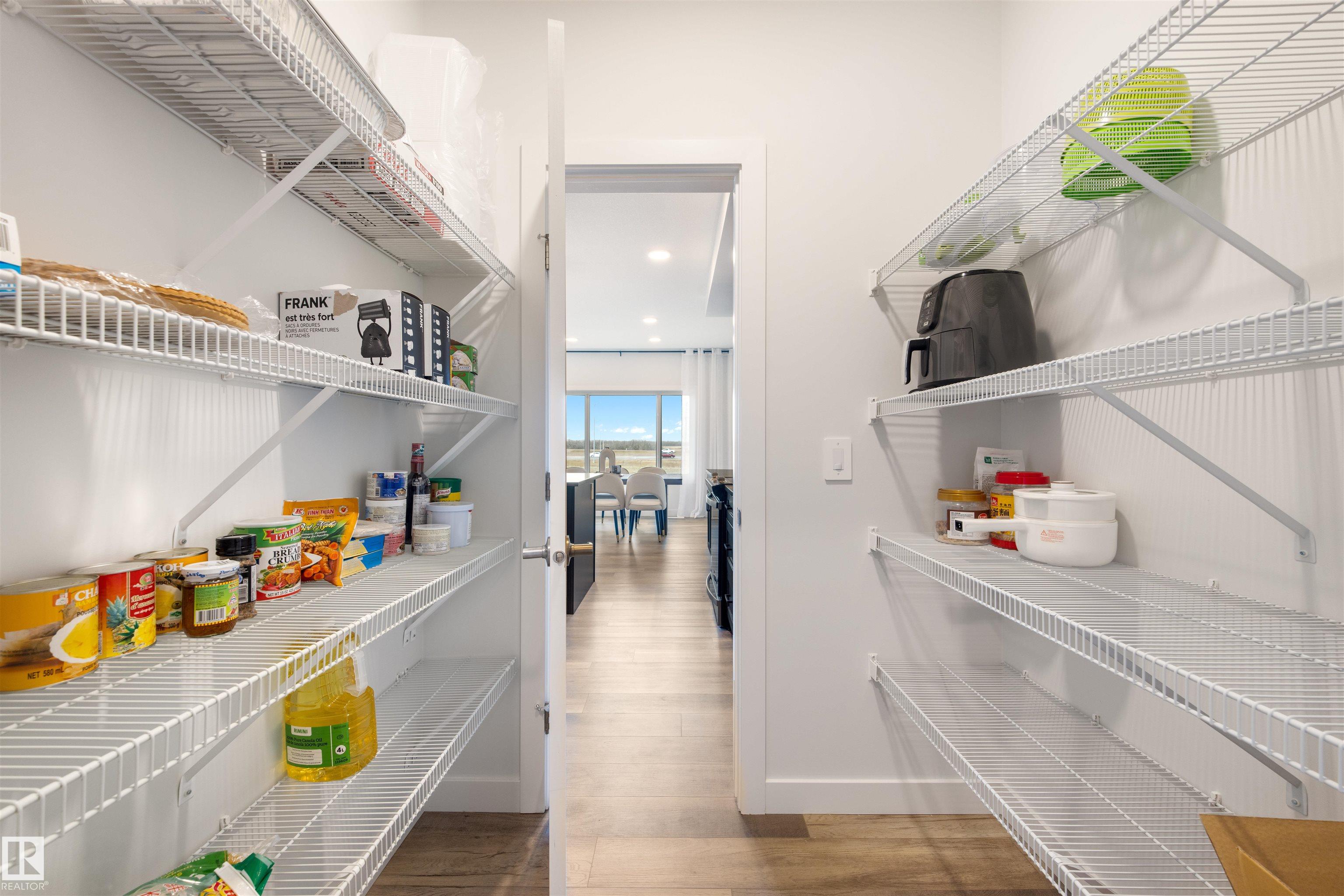 Photo 9 at 9332 183 Avenue NW, Klarvatten, Edmonton