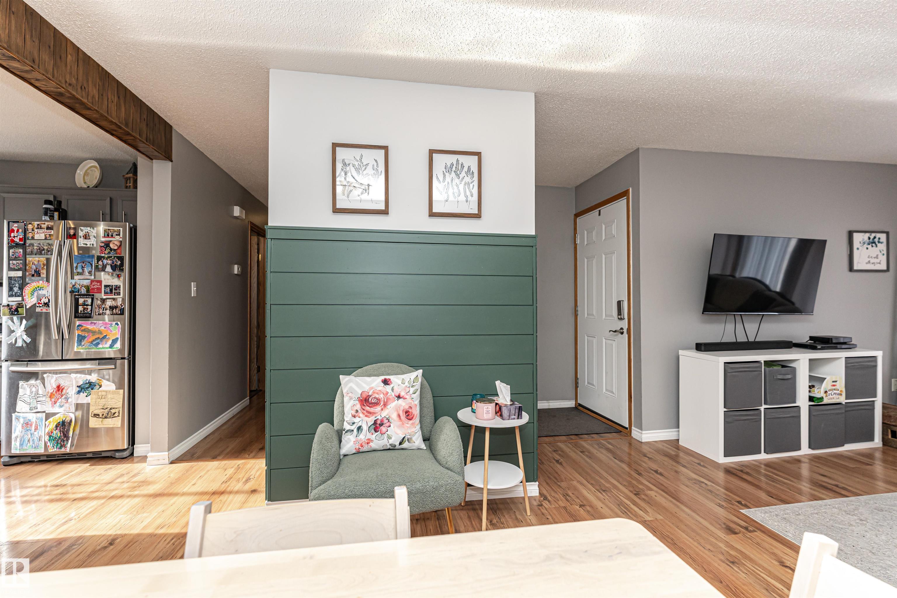 Photo 5 at 10703 95 Avenue, Morinville