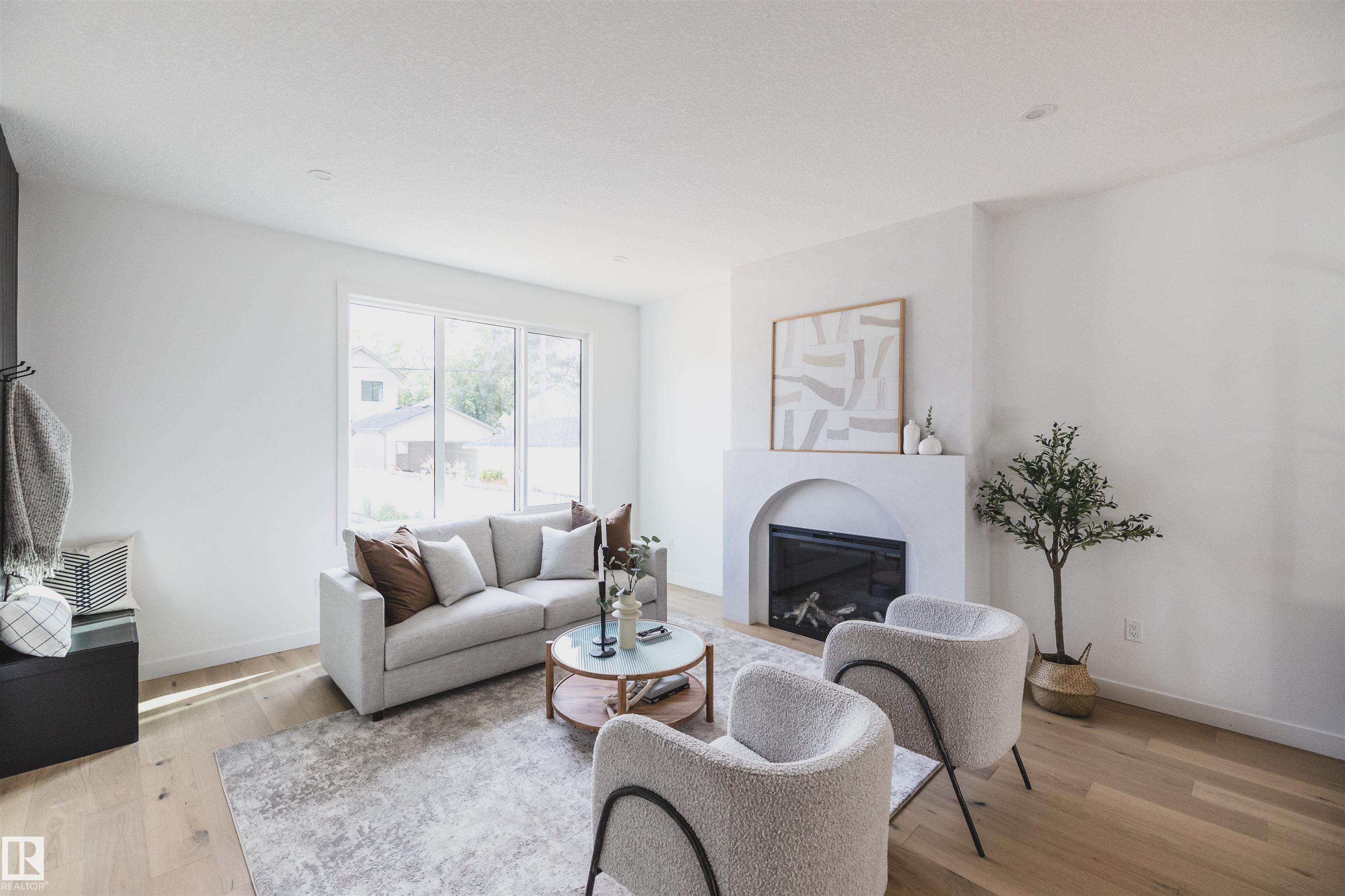 Photo 10 at 4216 121 Street NW, Aspen Gardens, Edmonton