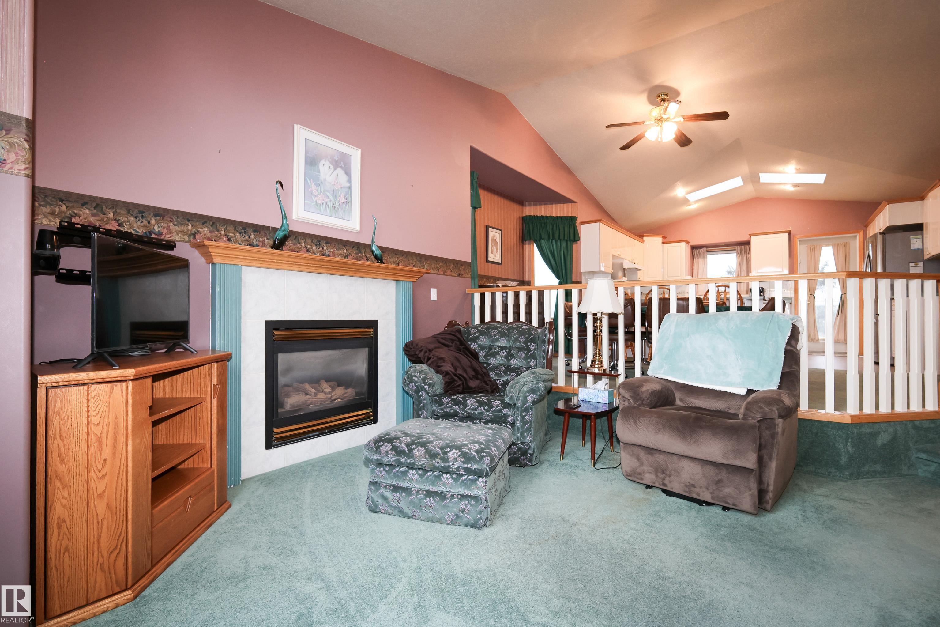 Photo 2 at 9511 95, Morinville