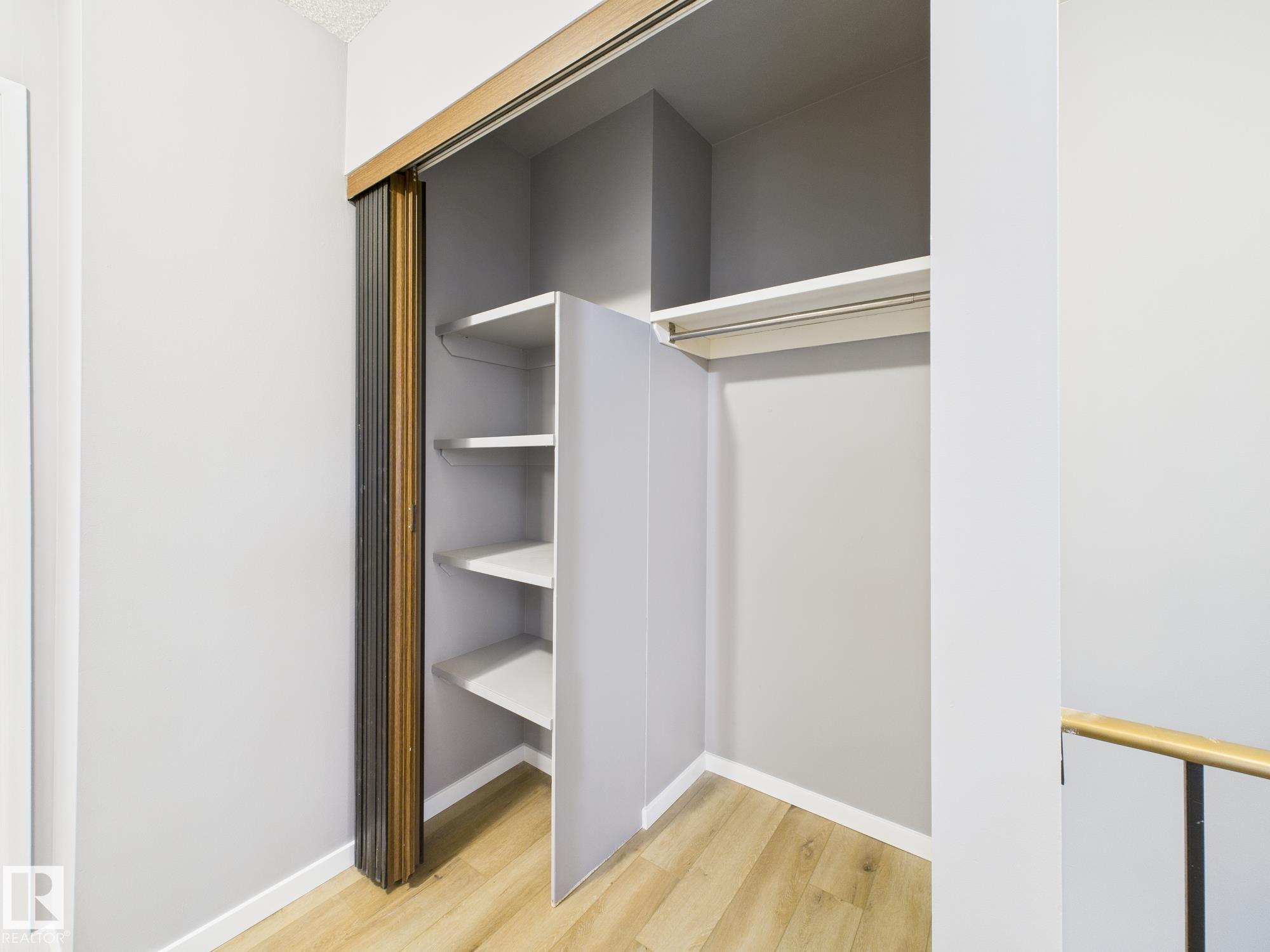 Photo 24 at 18337 93 Avenue NW, Belmead, Edmonton