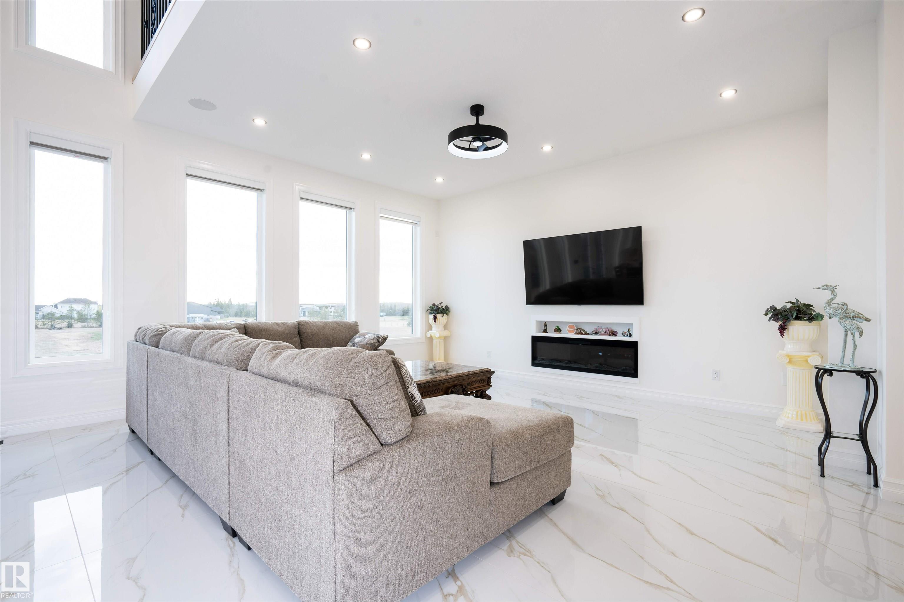 Photo 11 at 320 - 50452 Rge Rd 245, Beau Vista North, Rural Leduc County