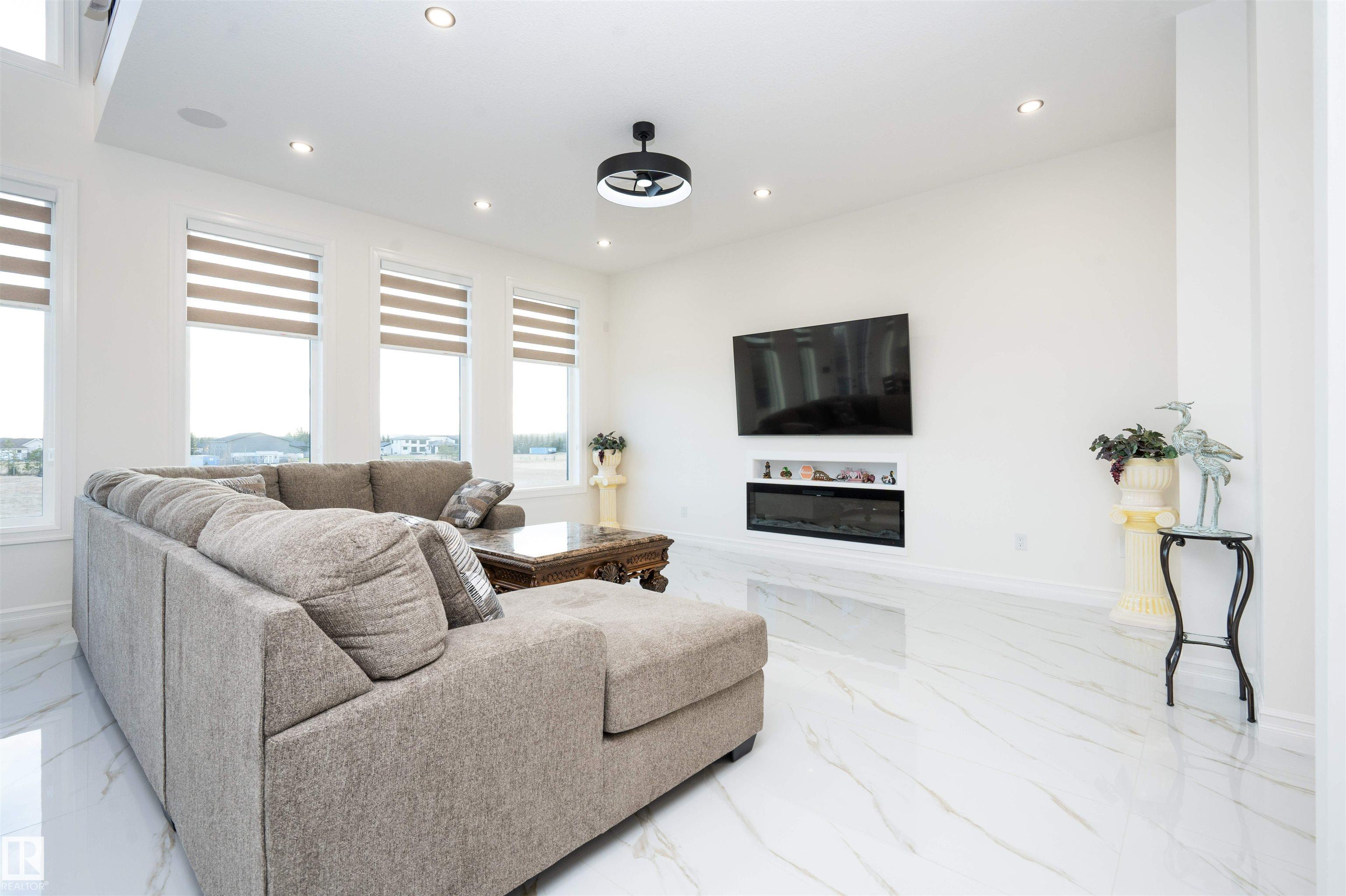 Photo 12 at 320 - 50452 Rge Rd 245, Beau Vista North, Rural Leduc County