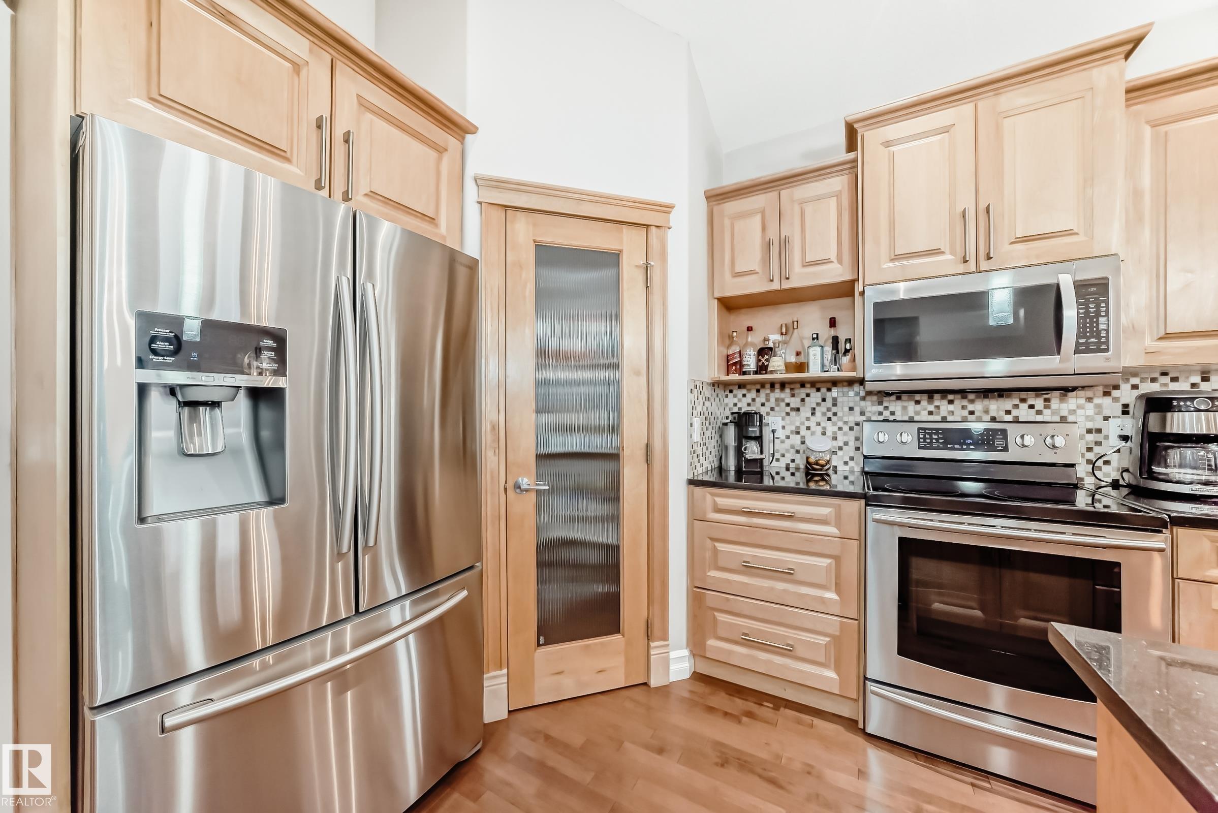 Photo 15 at 17052 71 Street NW, Schonsee, Edmonton