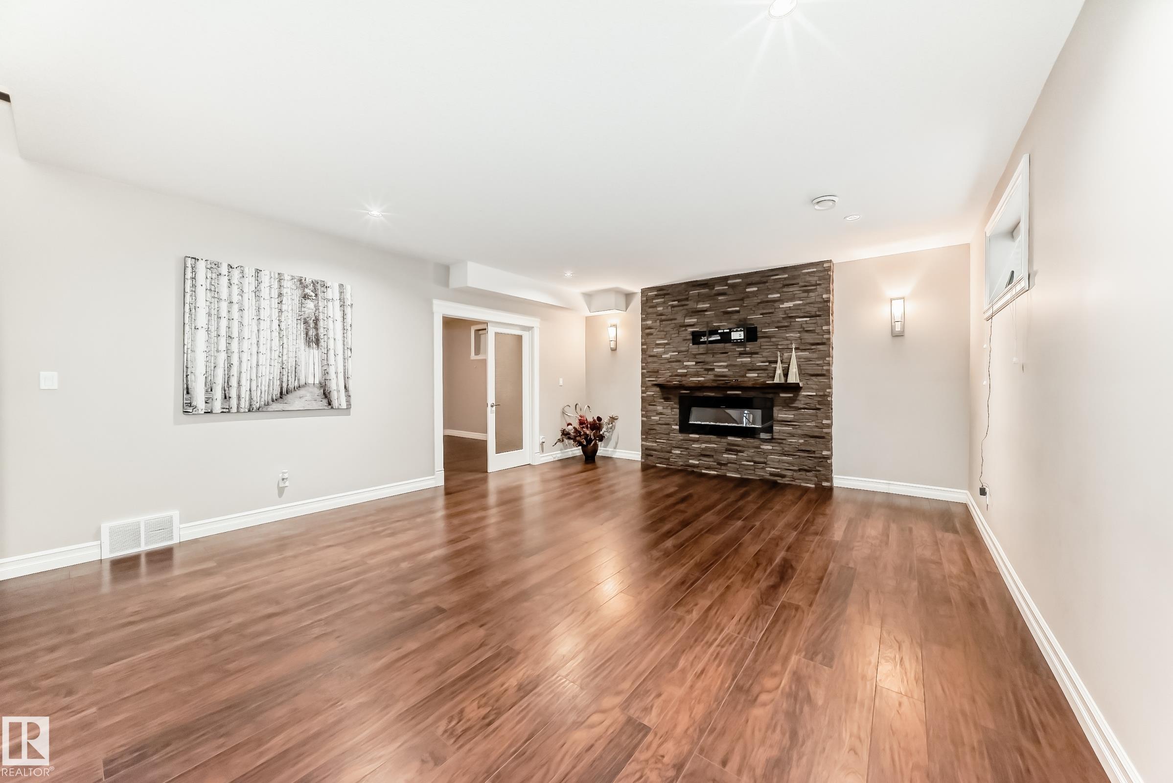 Photo 39 at 17052 71 Street NW, Schonsee, Edmonton
