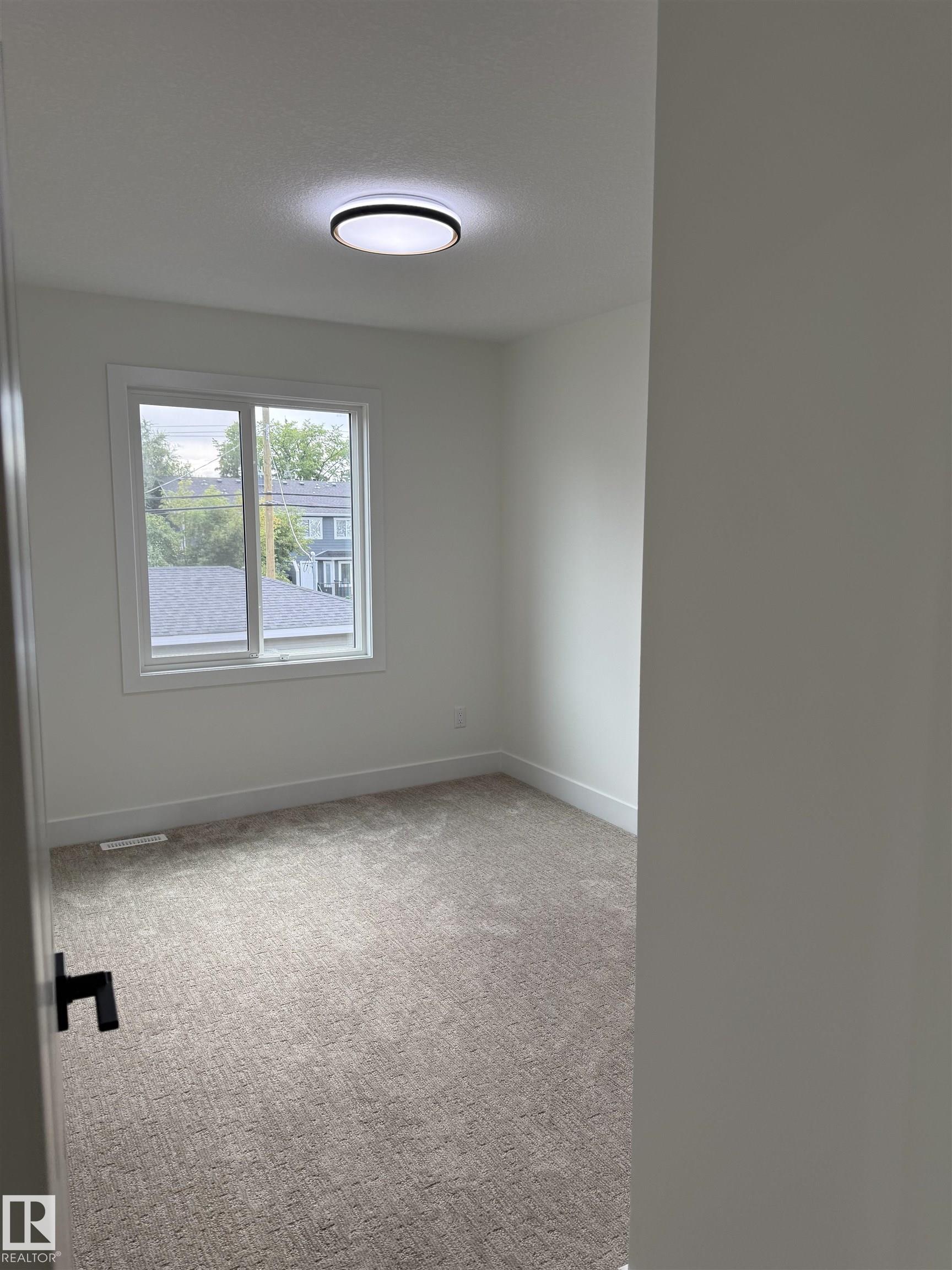 Photo 27 at 11927 123 Street NW, Prince Charles, Edmonton