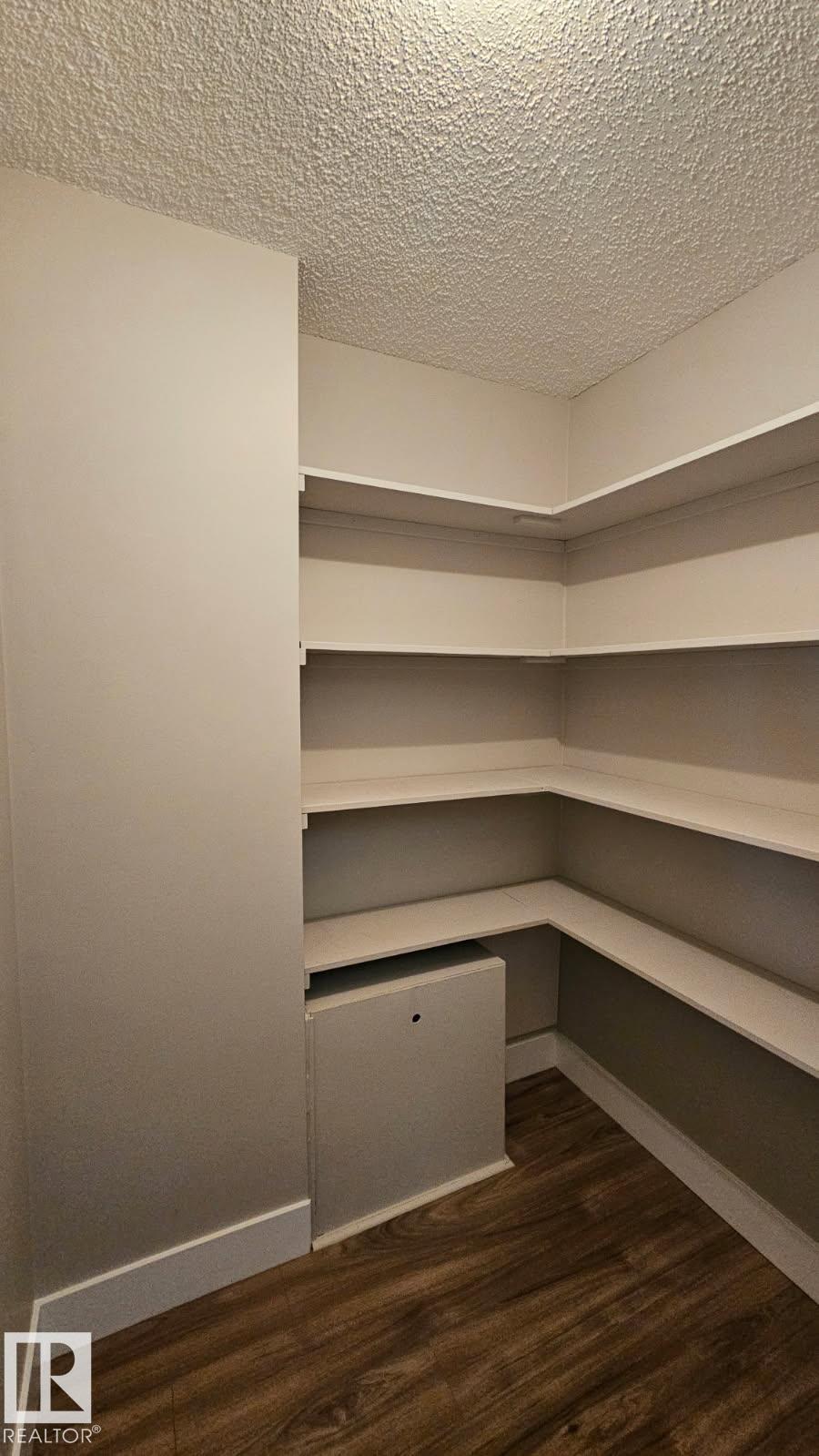 Picture for #8 2703 79 ST NW