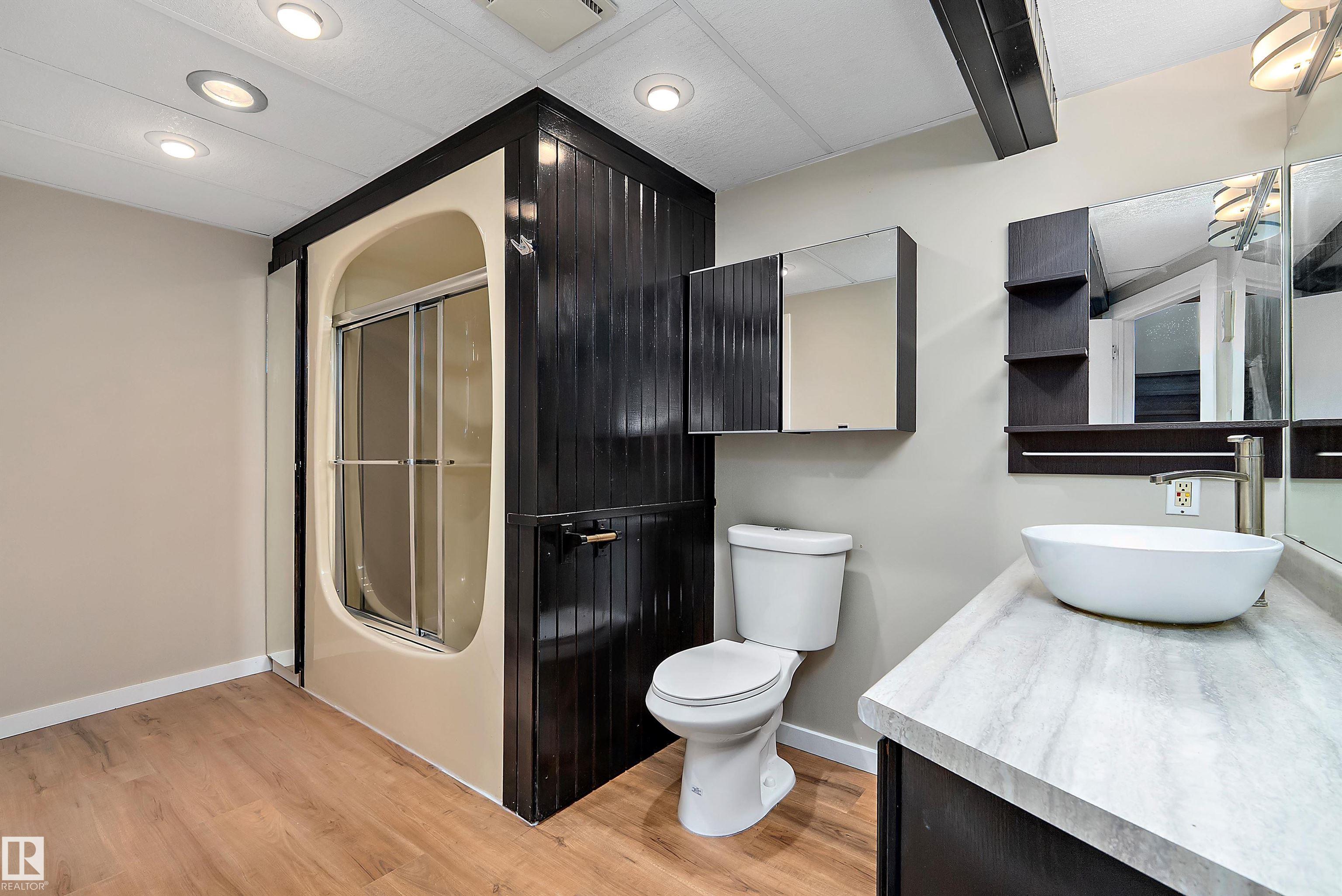 Photo 33 at 18211 80 Avenue NW, Aldergrove, Edmonton