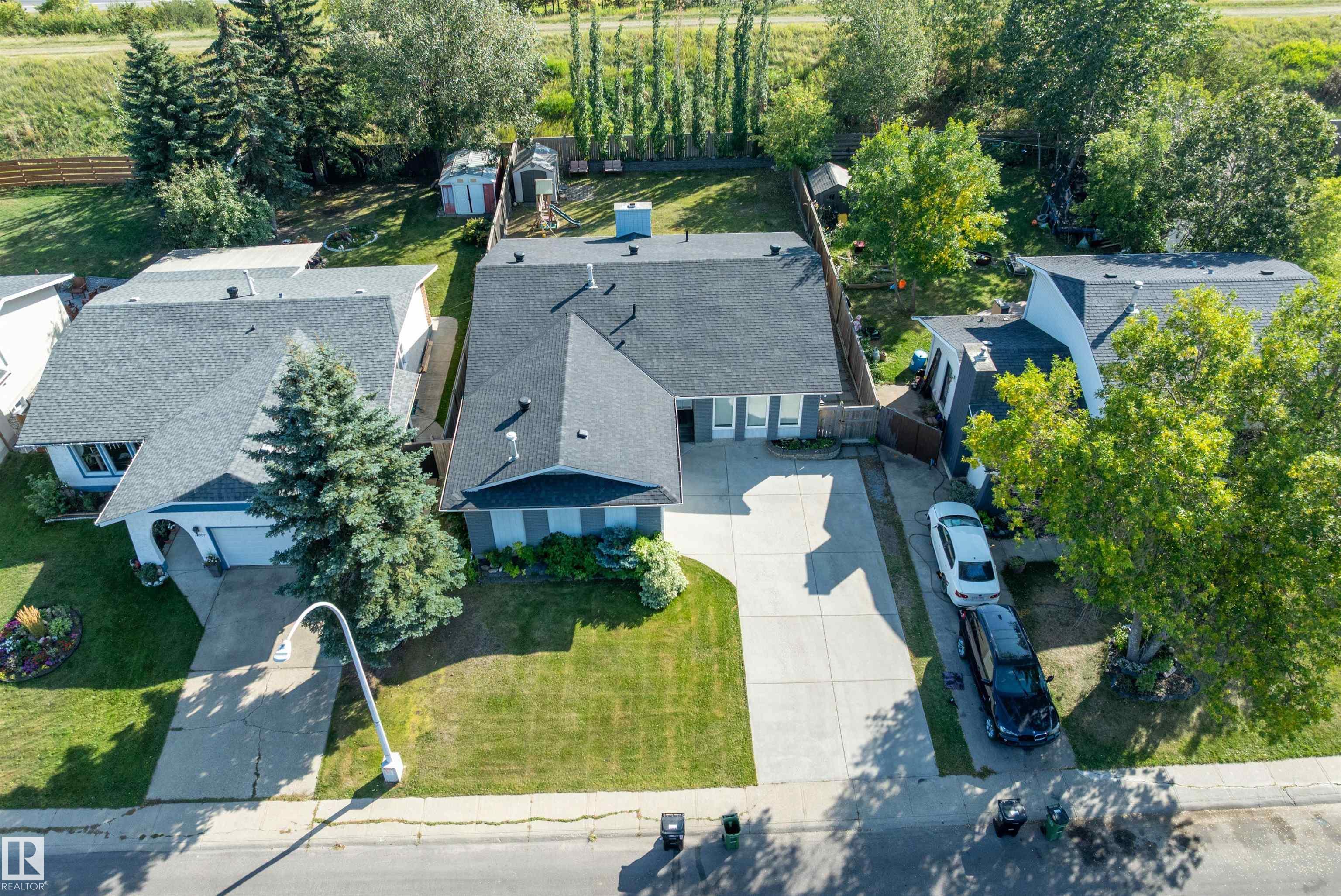 Photo 42 at 18211 80 Avenue NW, Aldergrove, Edmonton