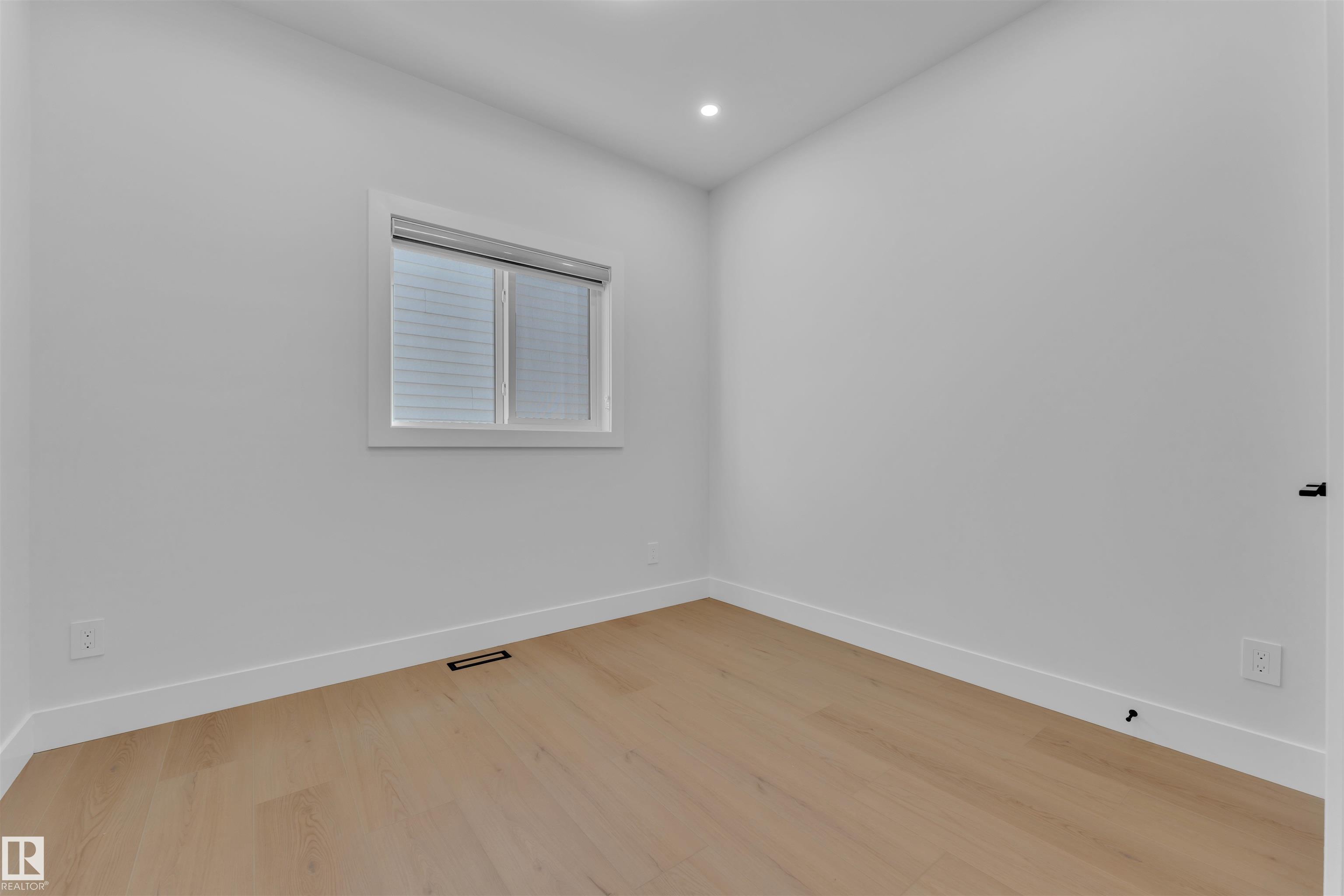 Photo 12 at 121 29a Street SW, Alces, Edmonton