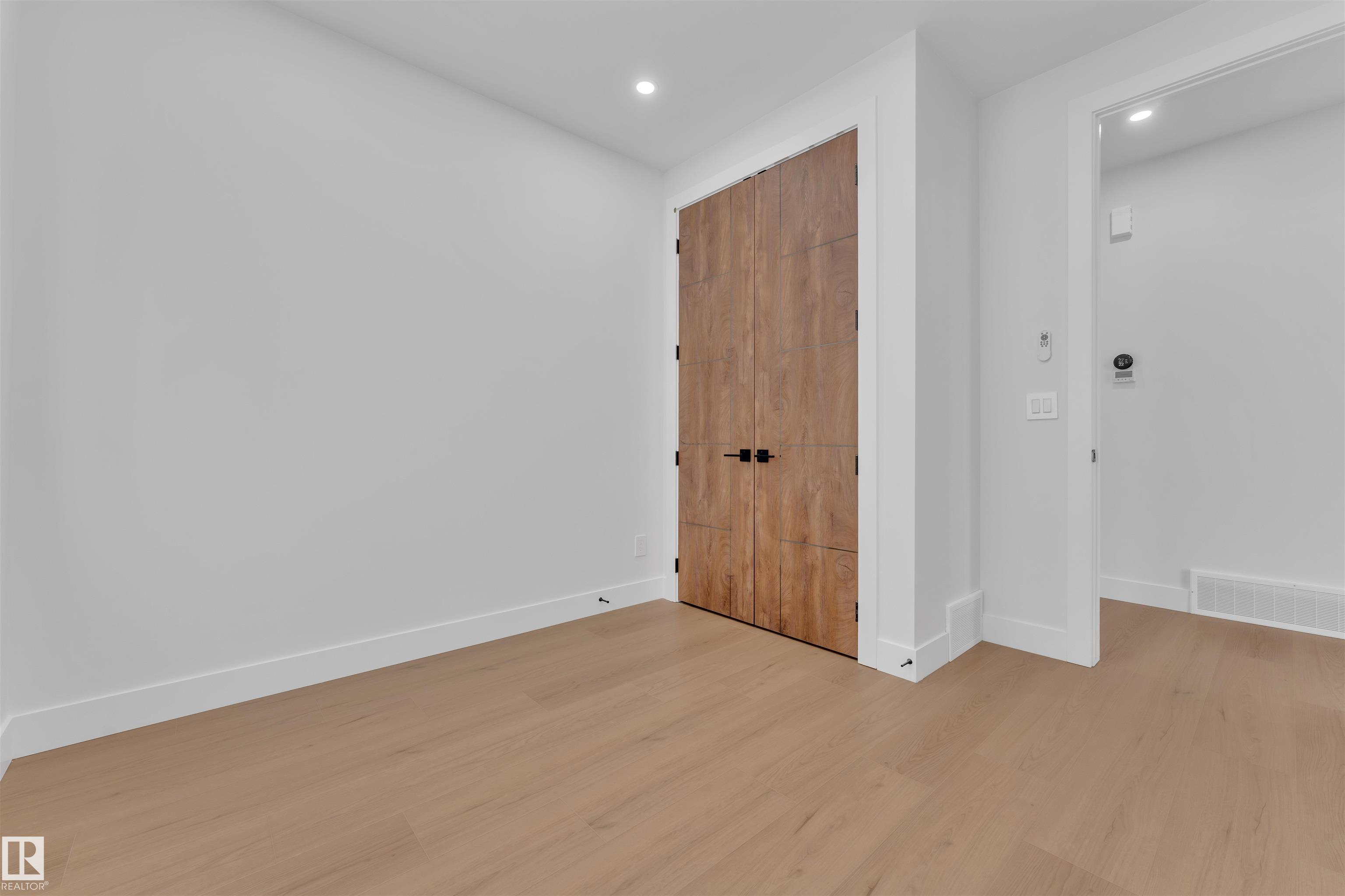 Photo 13 at 121 29a Street SW, Alces, Edmonton